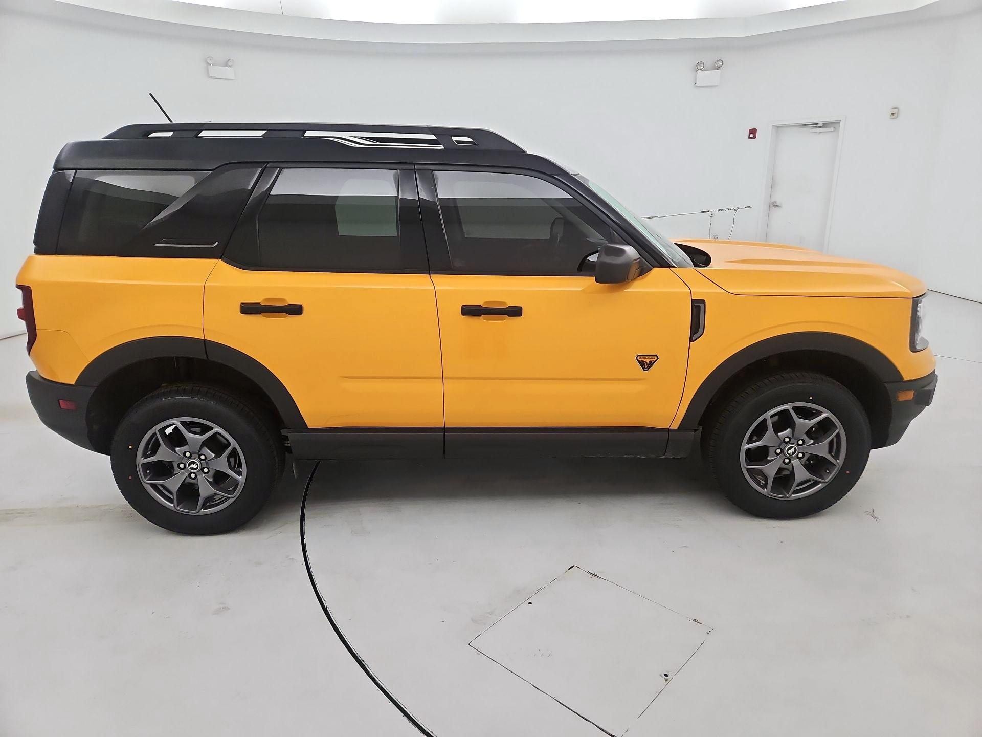 Thumbnail: 2022 Ford Bronco Sport - 4