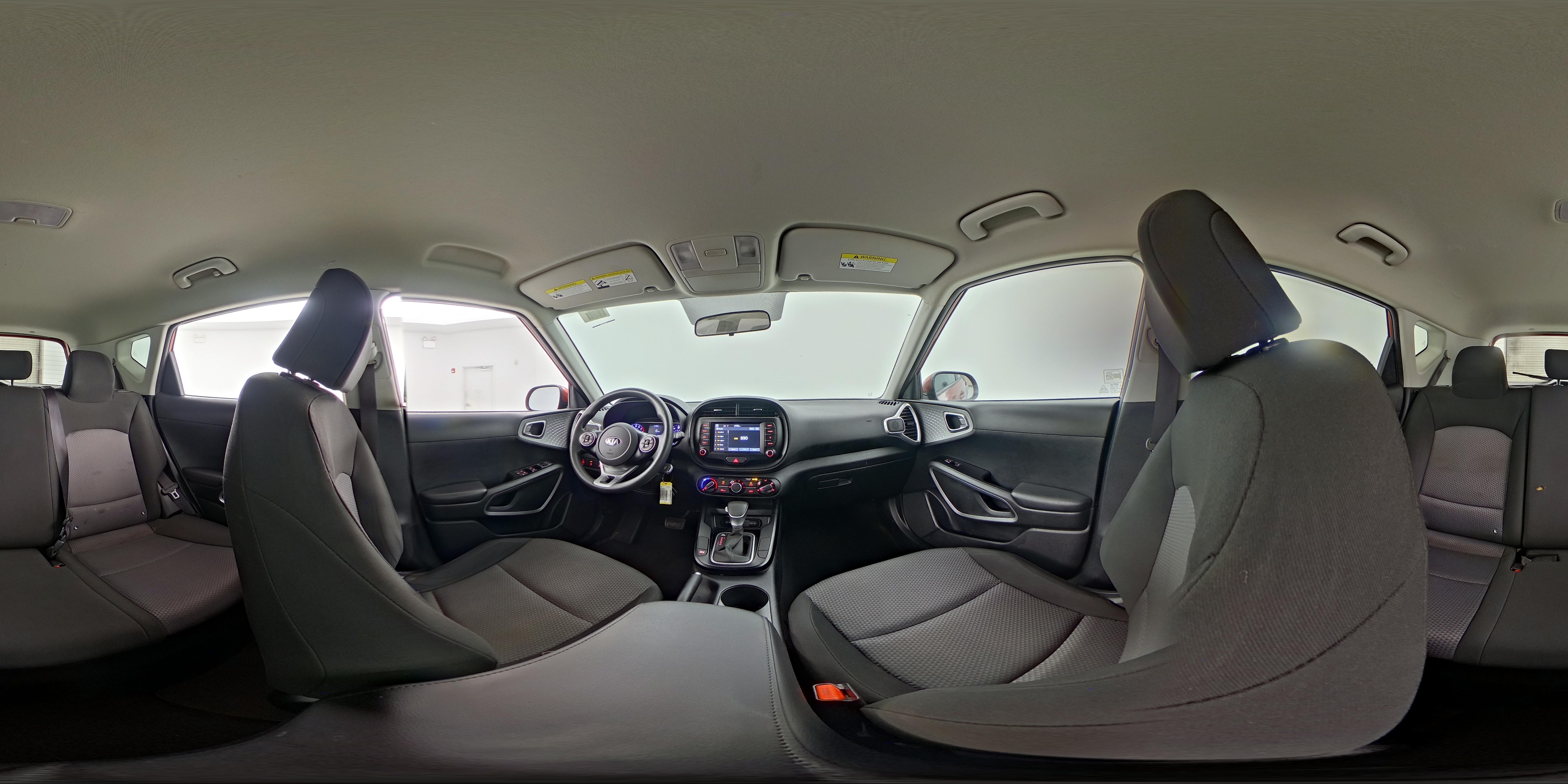 2021 Kia Soul LX - Photo 22
