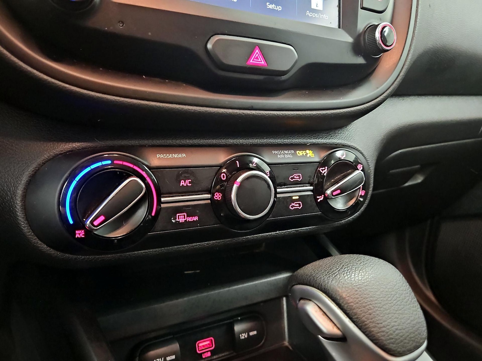 2021 Kia Soul LX - Photo 15