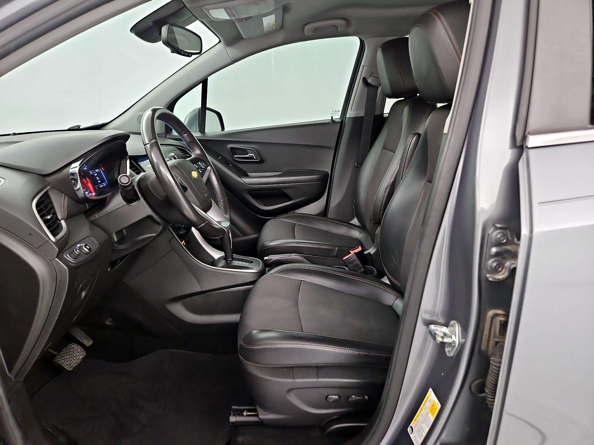 Thumbnail: 2019 Chevrolet Trax - 9