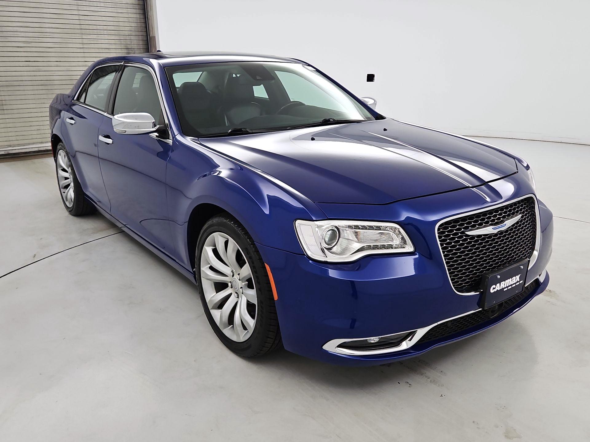 Thumbnail: 2018 Chrysler 300 - 1