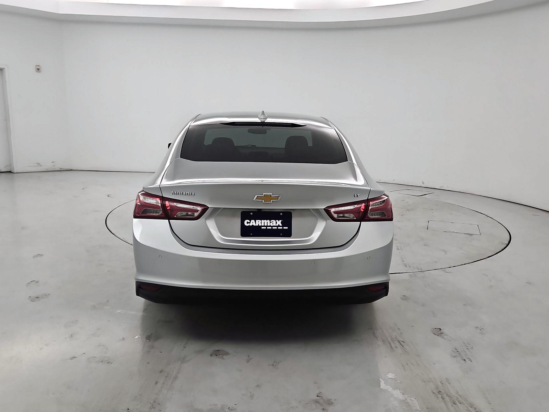 Thumbnail: 2021 Chevrolet Malibu - 6