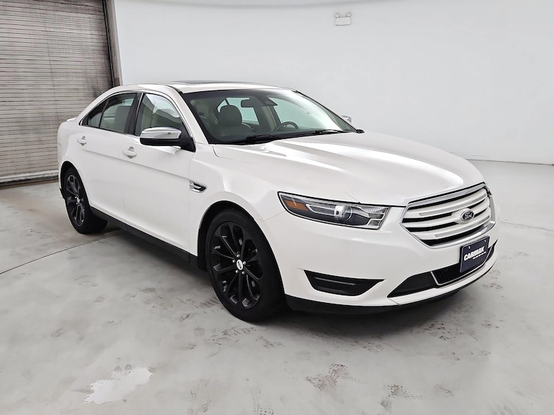 2017 Ford Taurus Limited