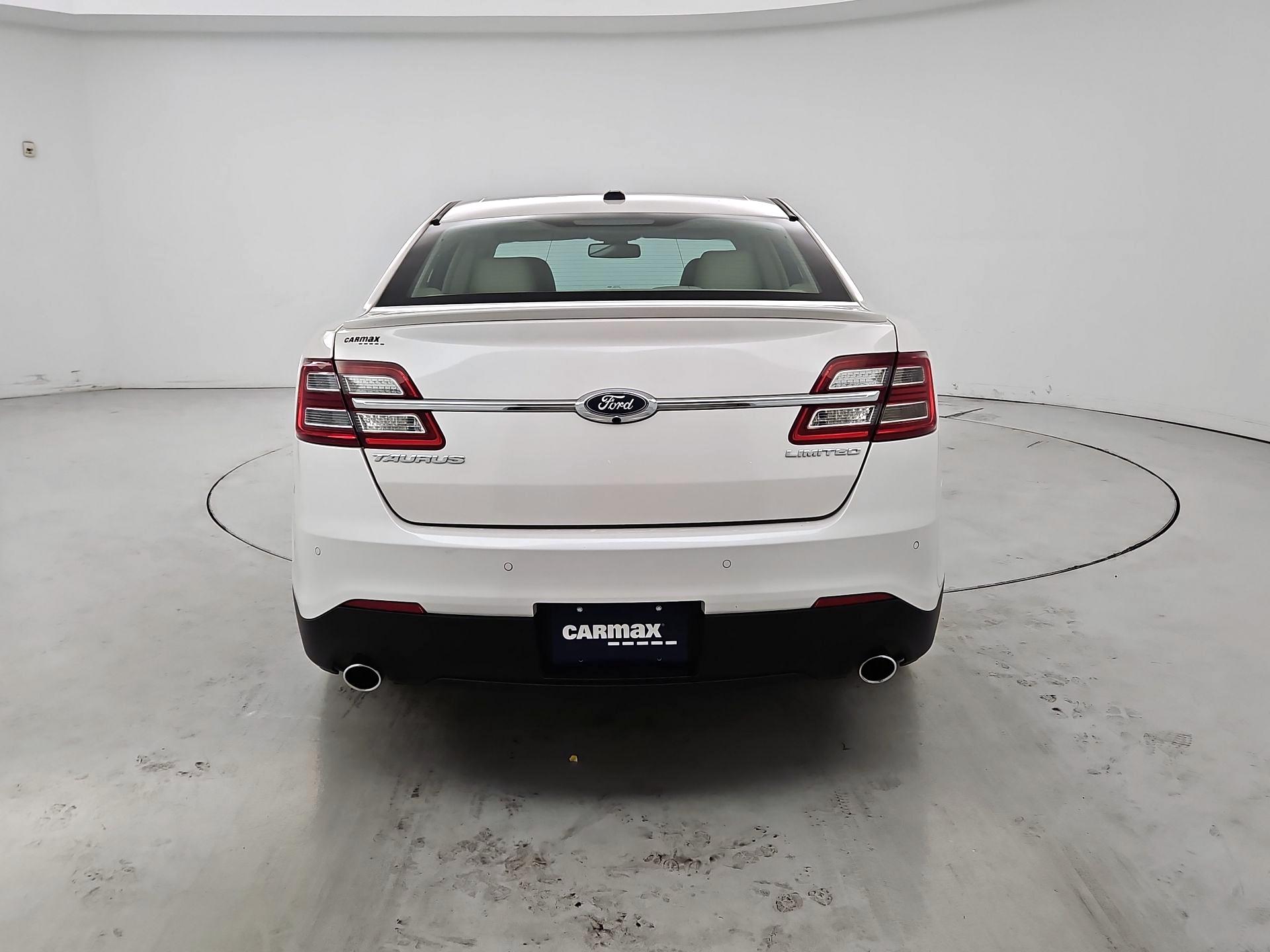 Thumbnail: 2017 Ford Taurus - 6