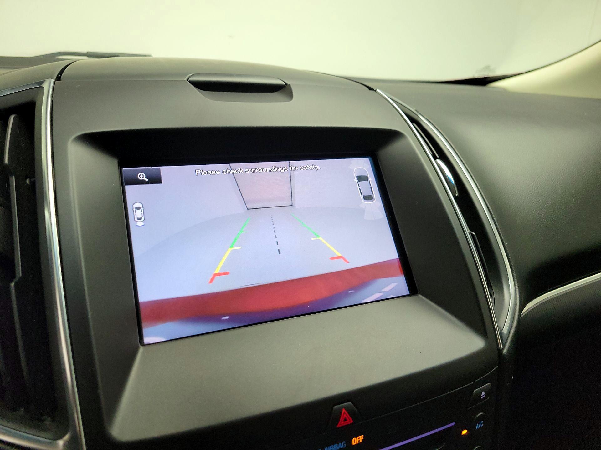 Thumbnail: 2015 Ford Edge - 15
