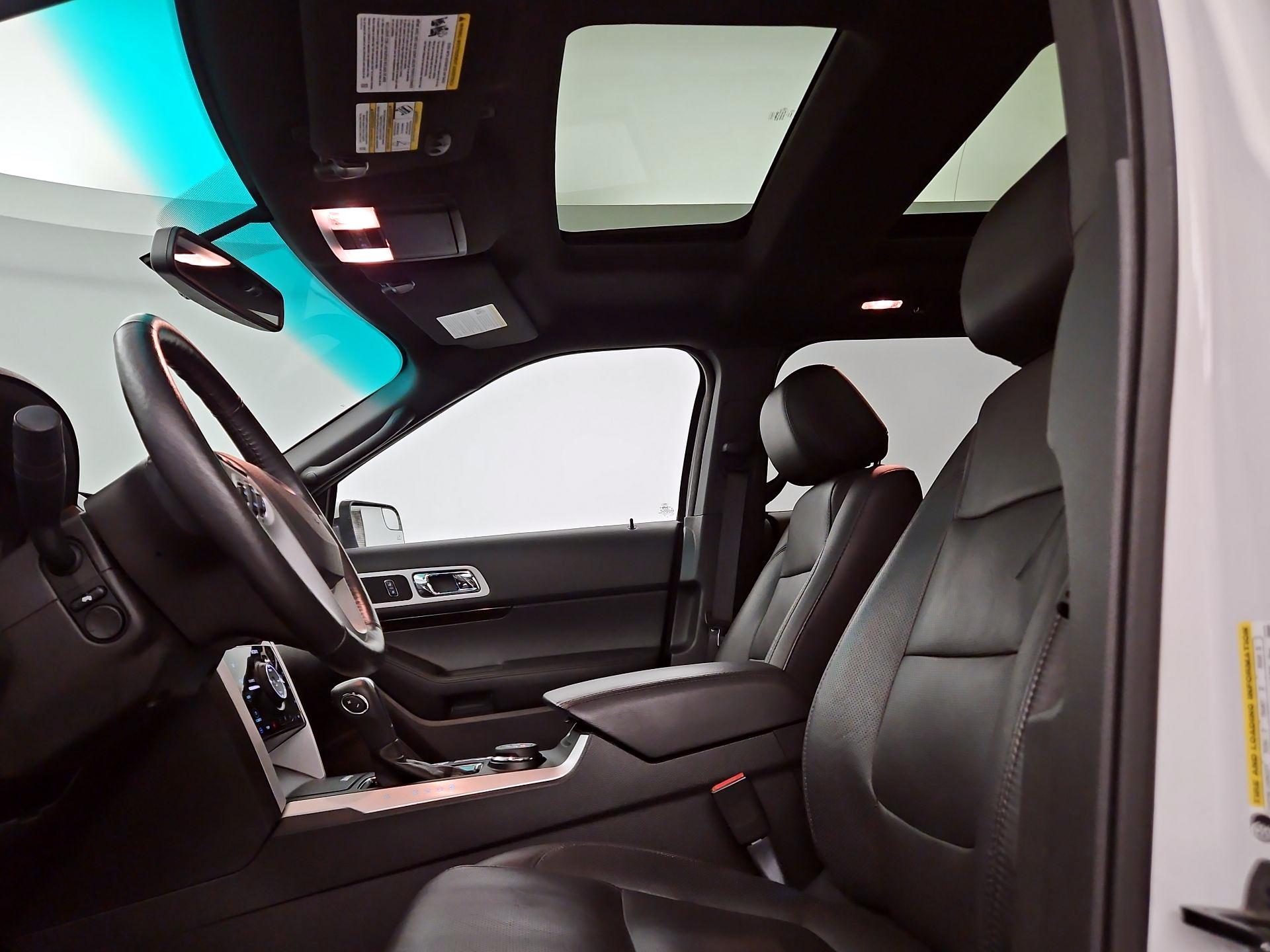 Thumbnail: 2014 Ford Explorer - 18