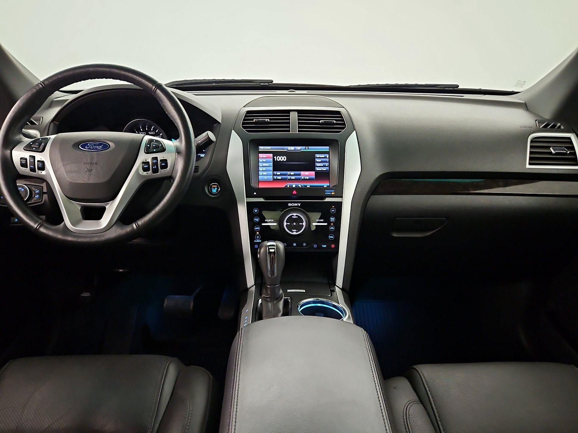 Thumbnail: 2014 Ford Explorer - 8