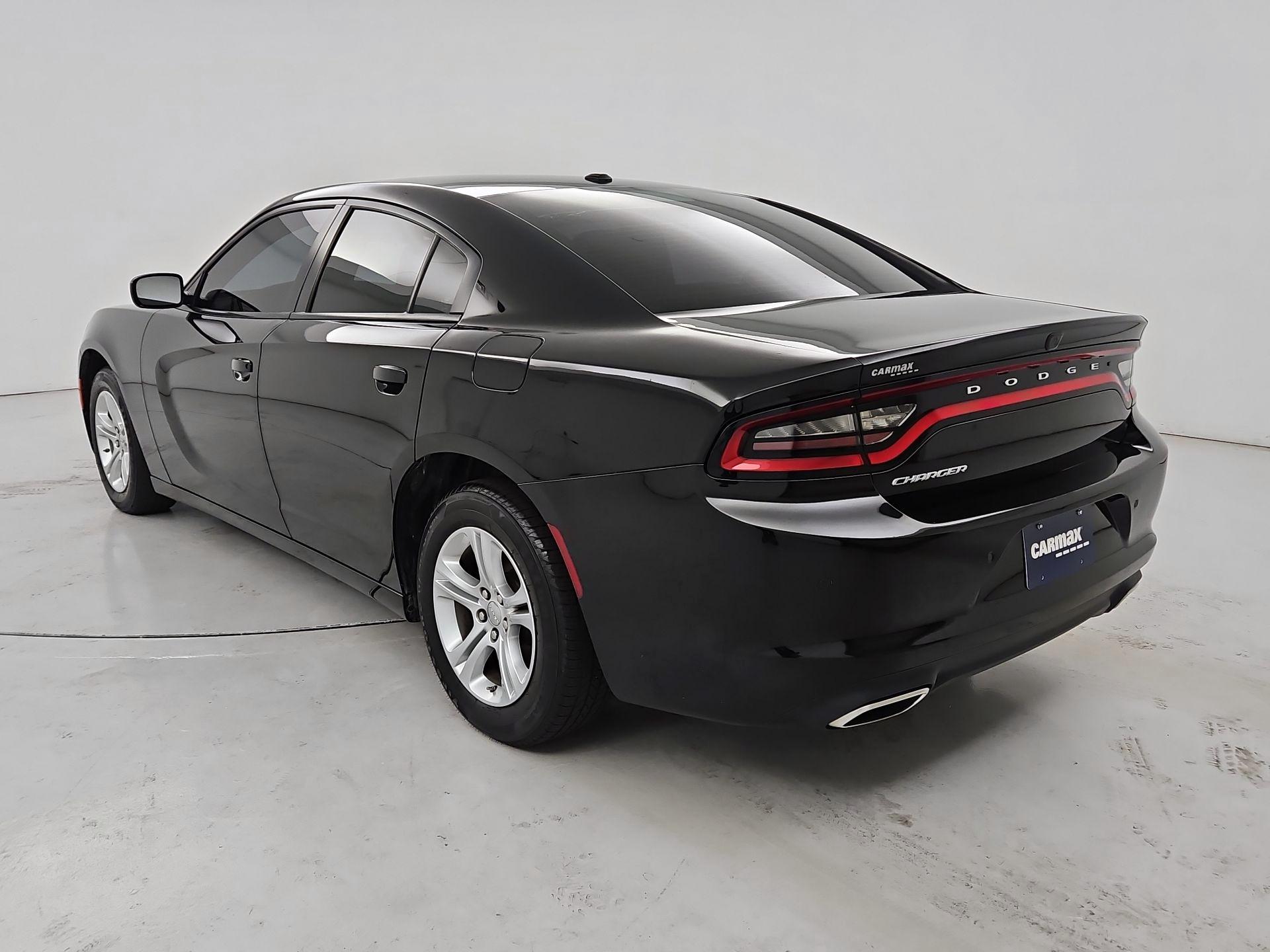 Thumbnail: 2022 Dodge Charger - 7
