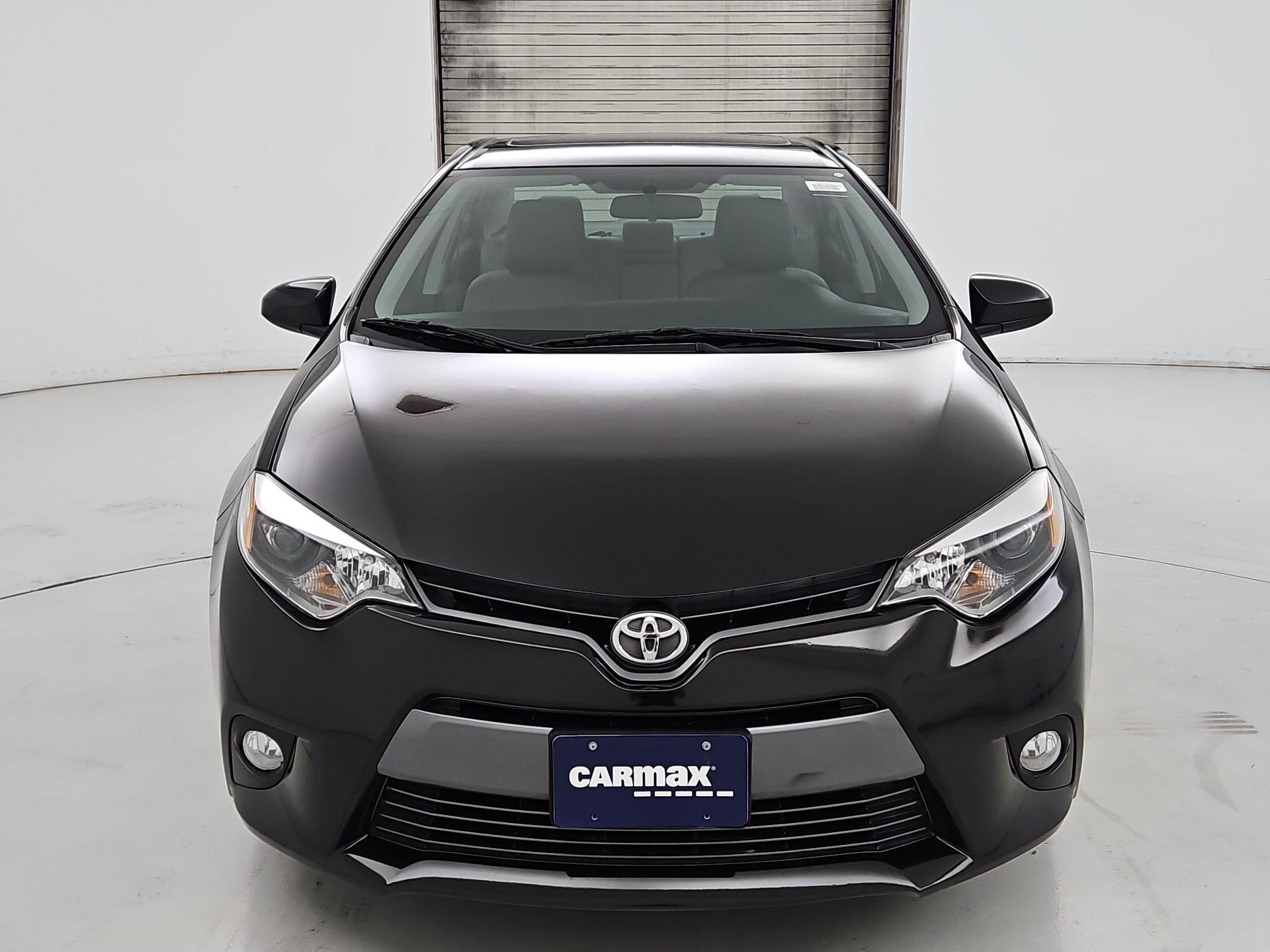 Thumbnail: 2015 Toyota Corolla - 2