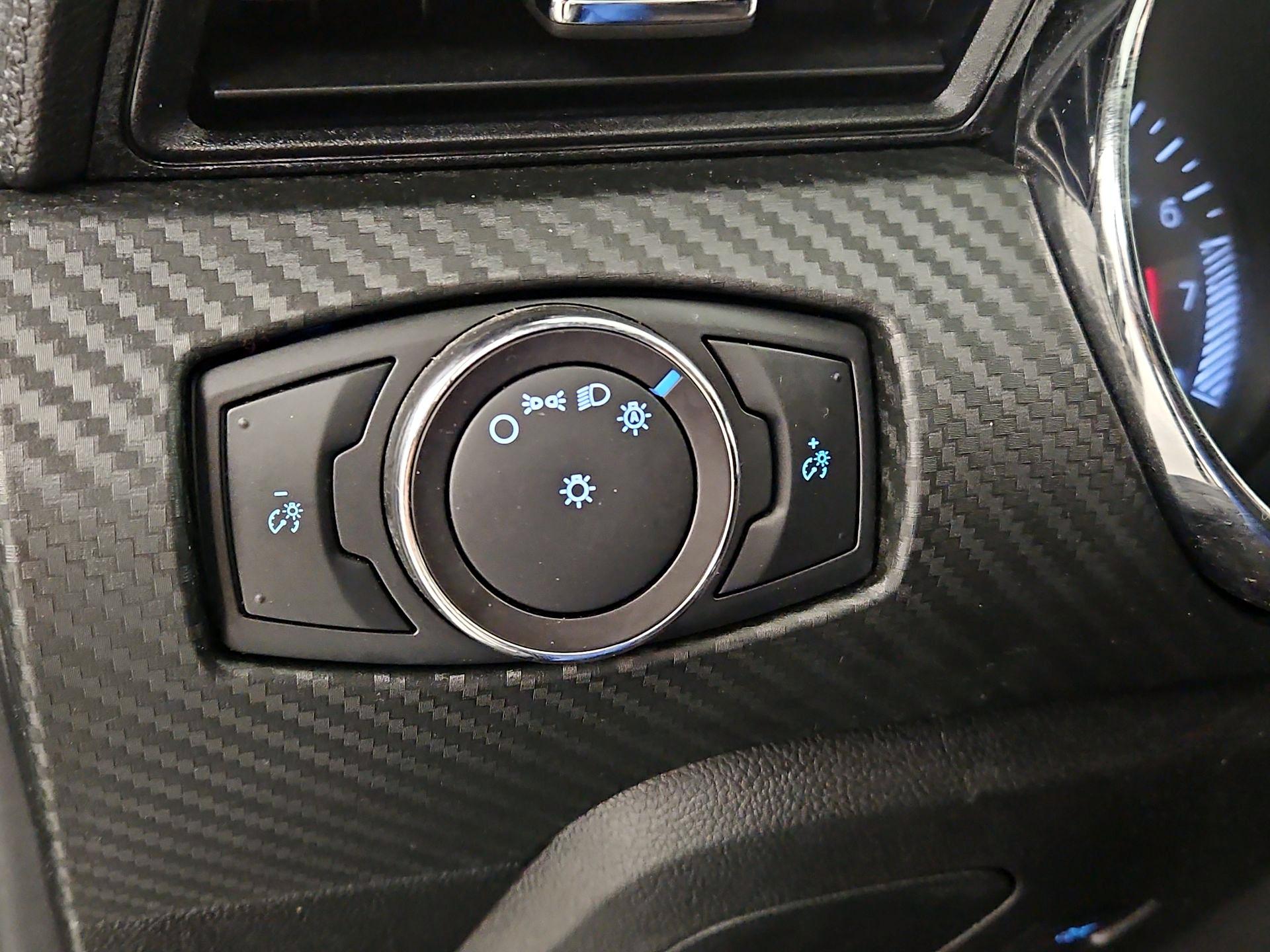 Thumbnail: 2015 Ford Mustang - 11