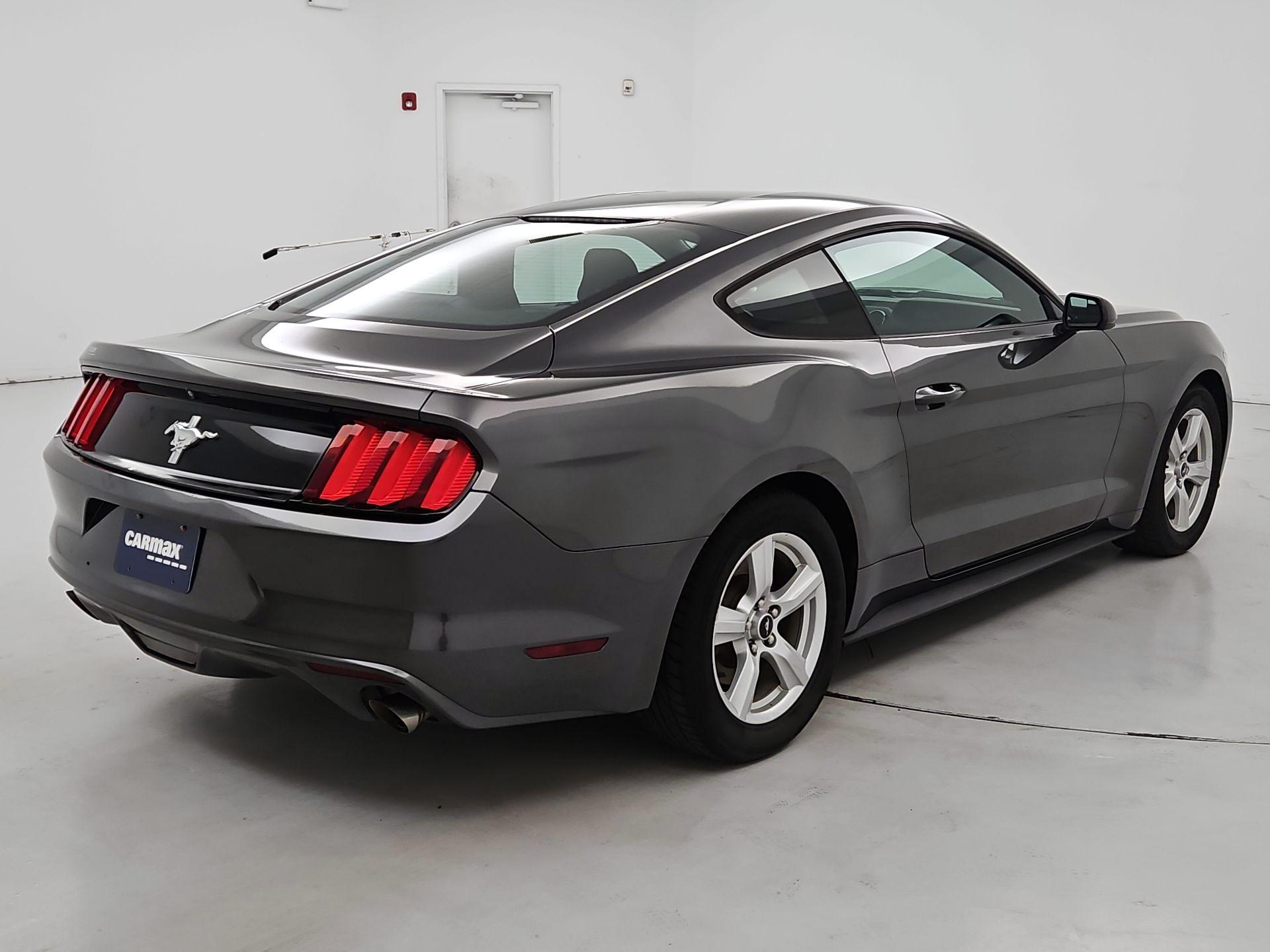 Thumbnail: 2015 Ford Mustang - 5