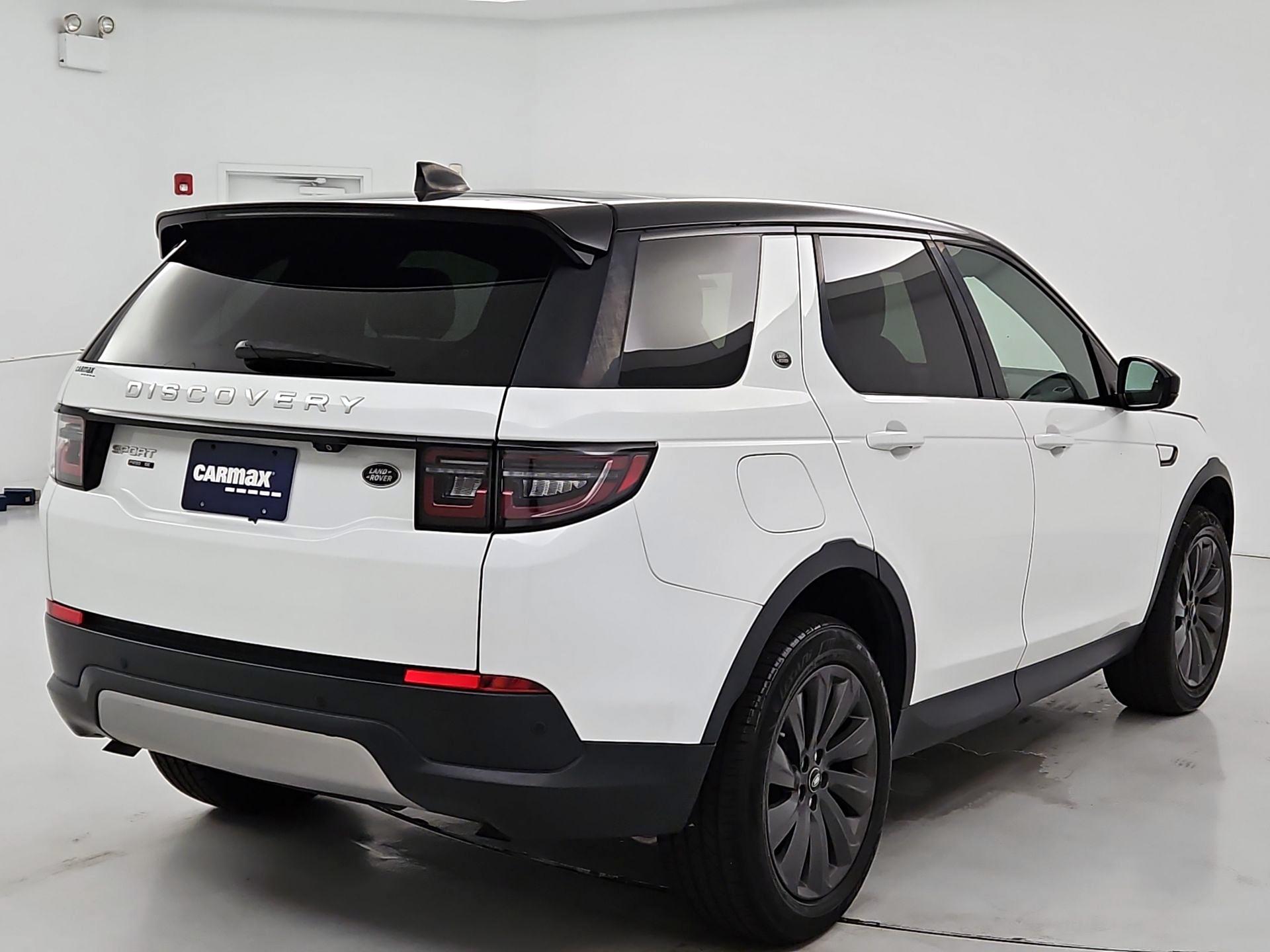 Thumbnail: 2020 Land Rover Discovery Sport - 5