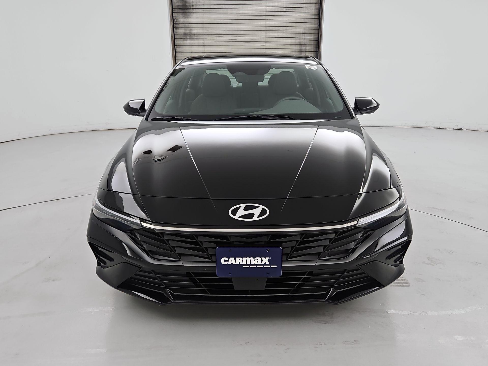 Thumbnail: 2025 Hyundai Elantra - 2