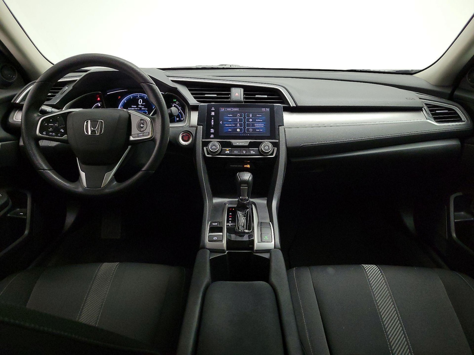 Apple CarPlay® & Android Auto™