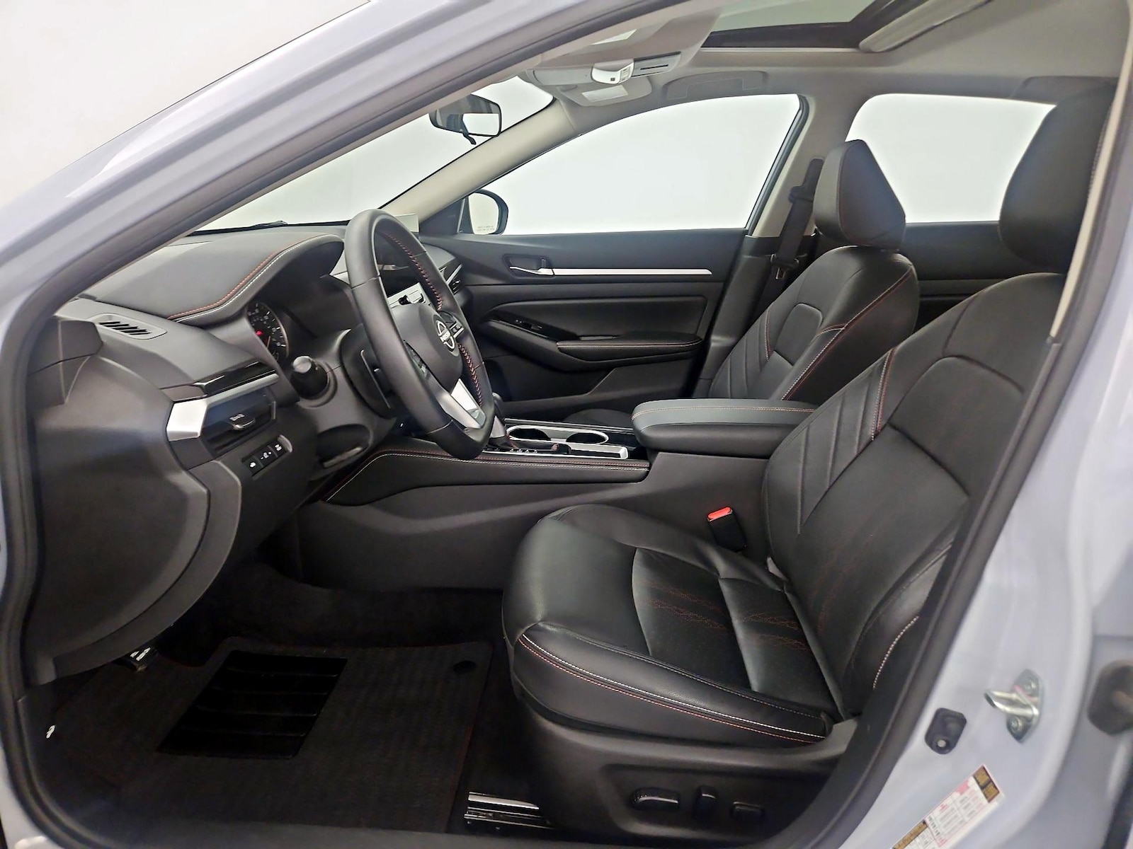 Power Seat(s) & Side Airbags