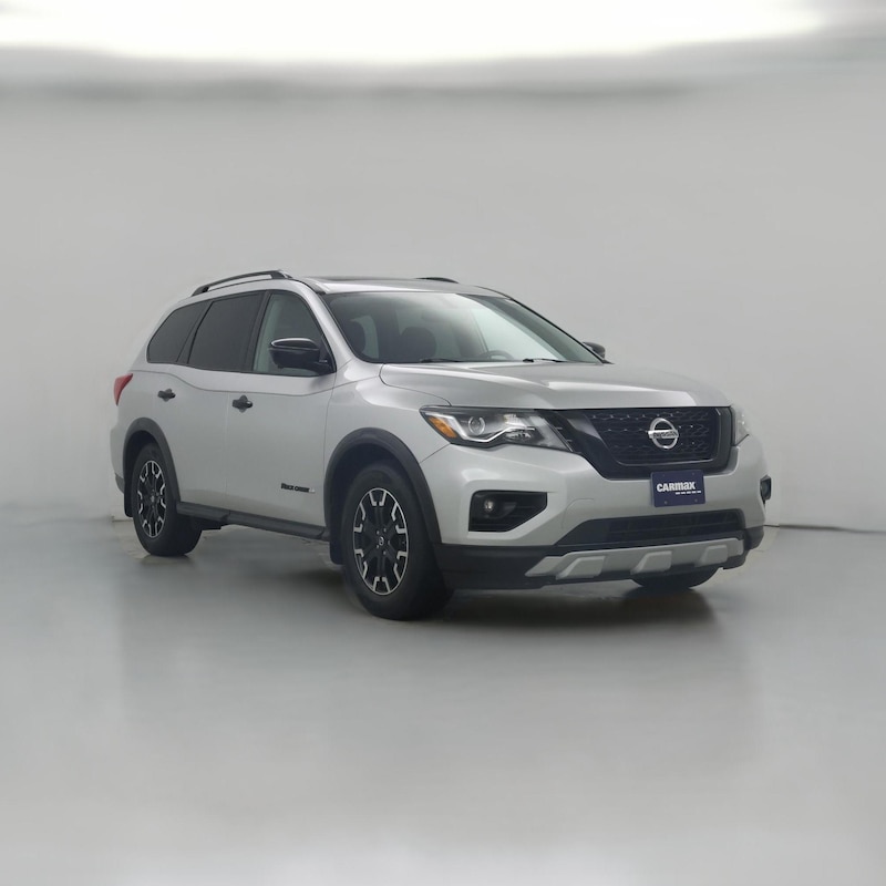 2020 Nissan Pathfinder SL