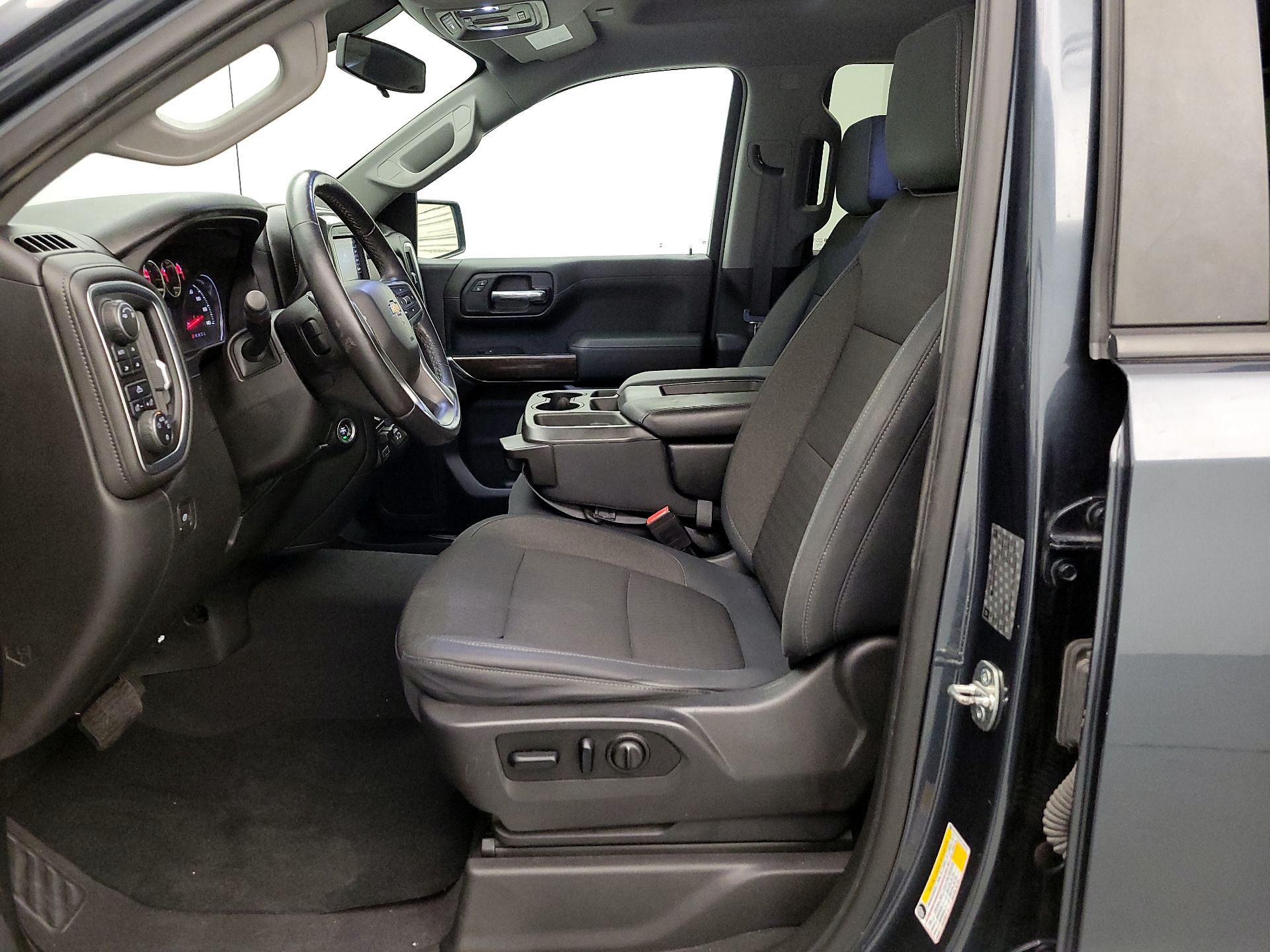 Thumbnail: 2019 Chevrolet Silverado 1500 - 11