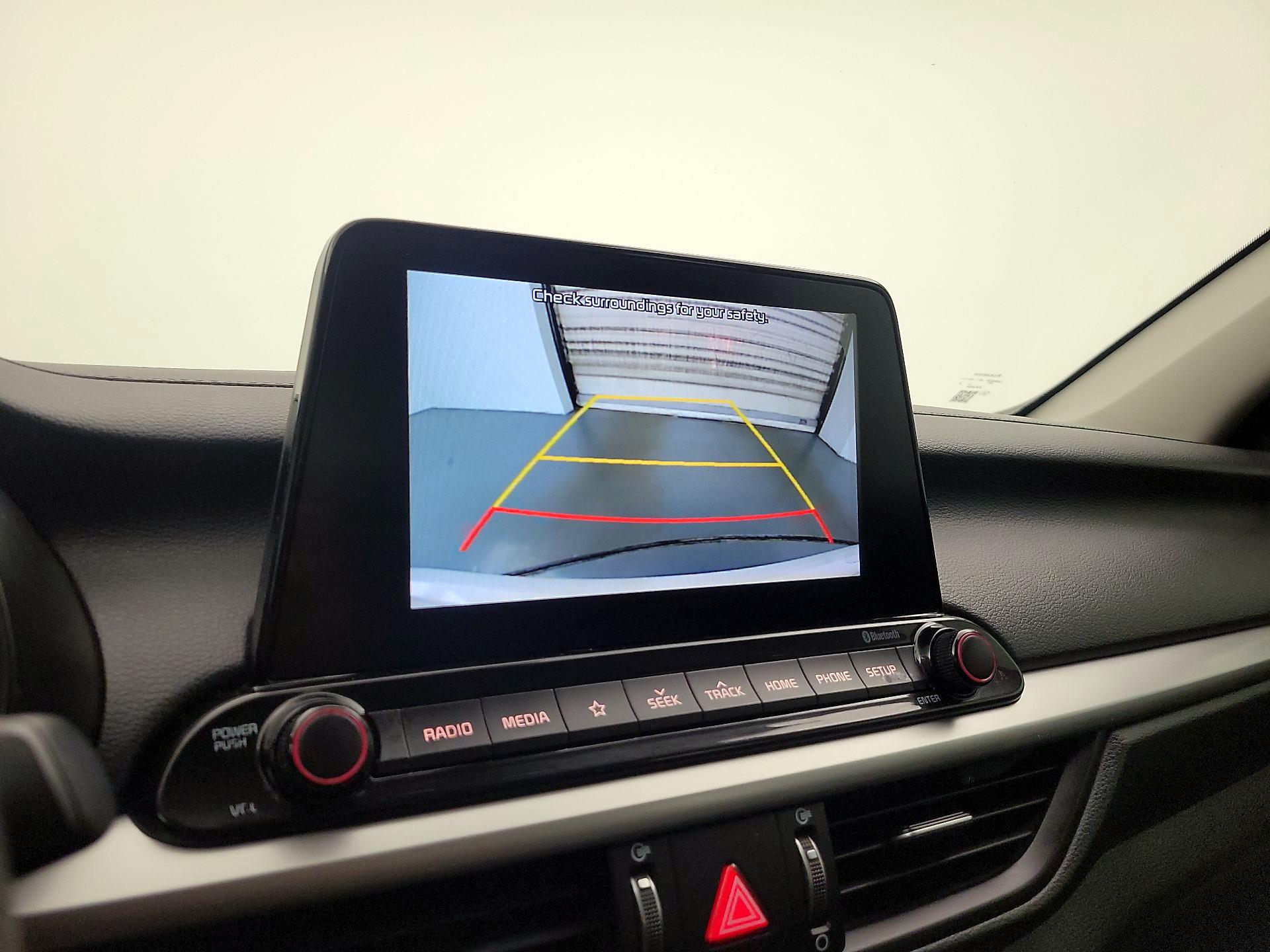Thumbnail: 2020 Kia Forte - 14