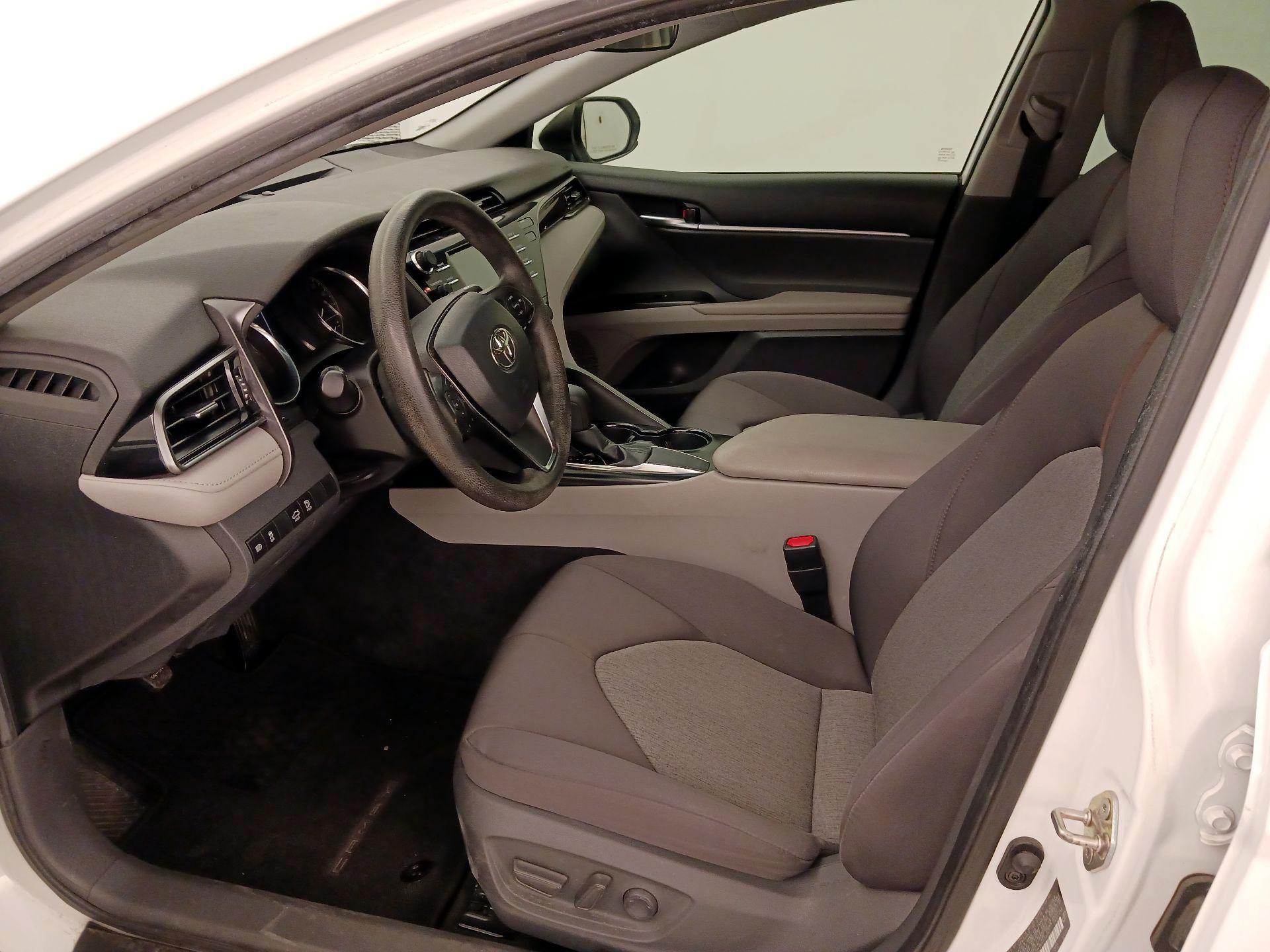 Thumbnail: 2019 Toyota Camry - 11