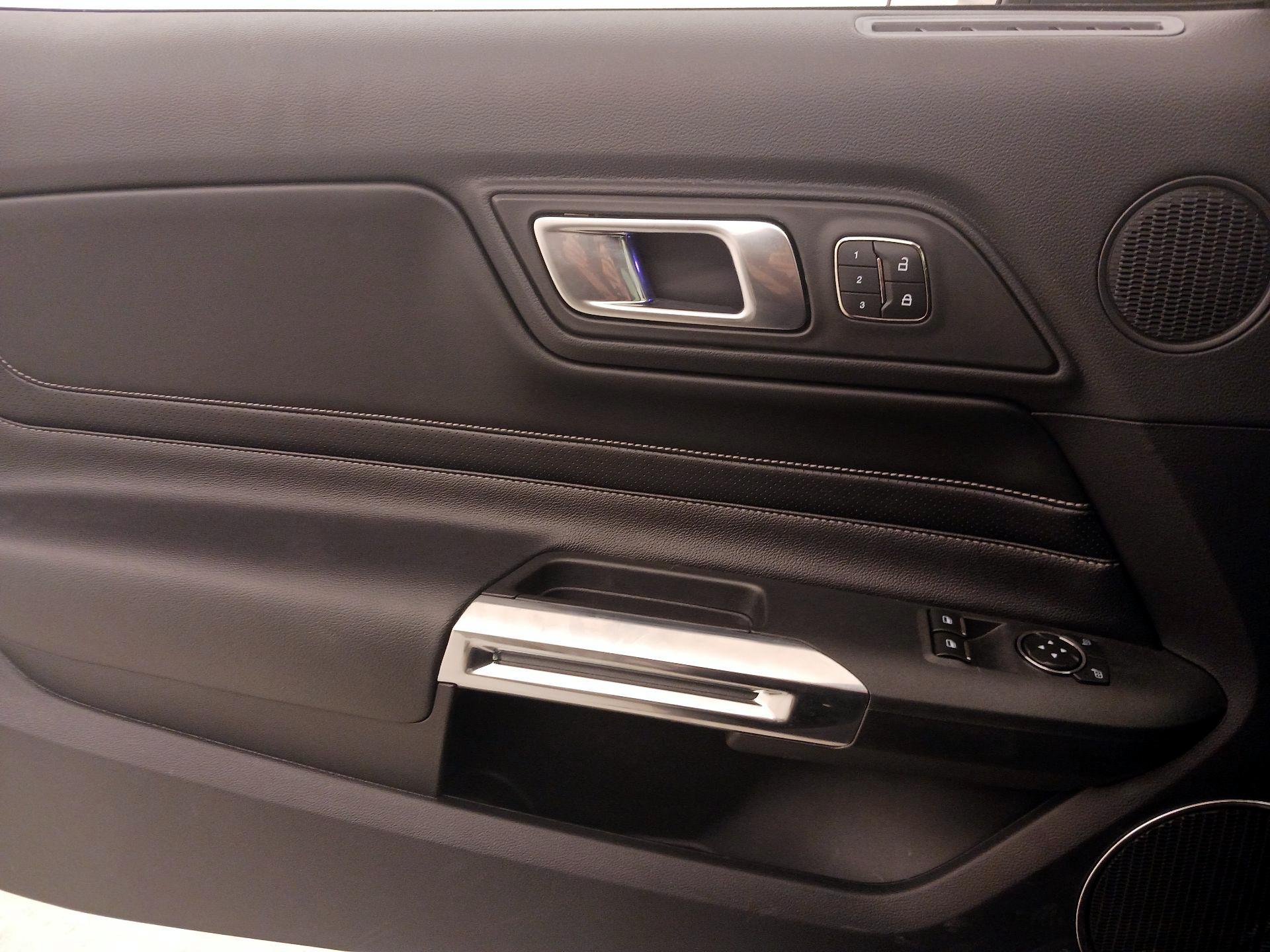 Thumbnail: 2019 Ford Mustang - 12