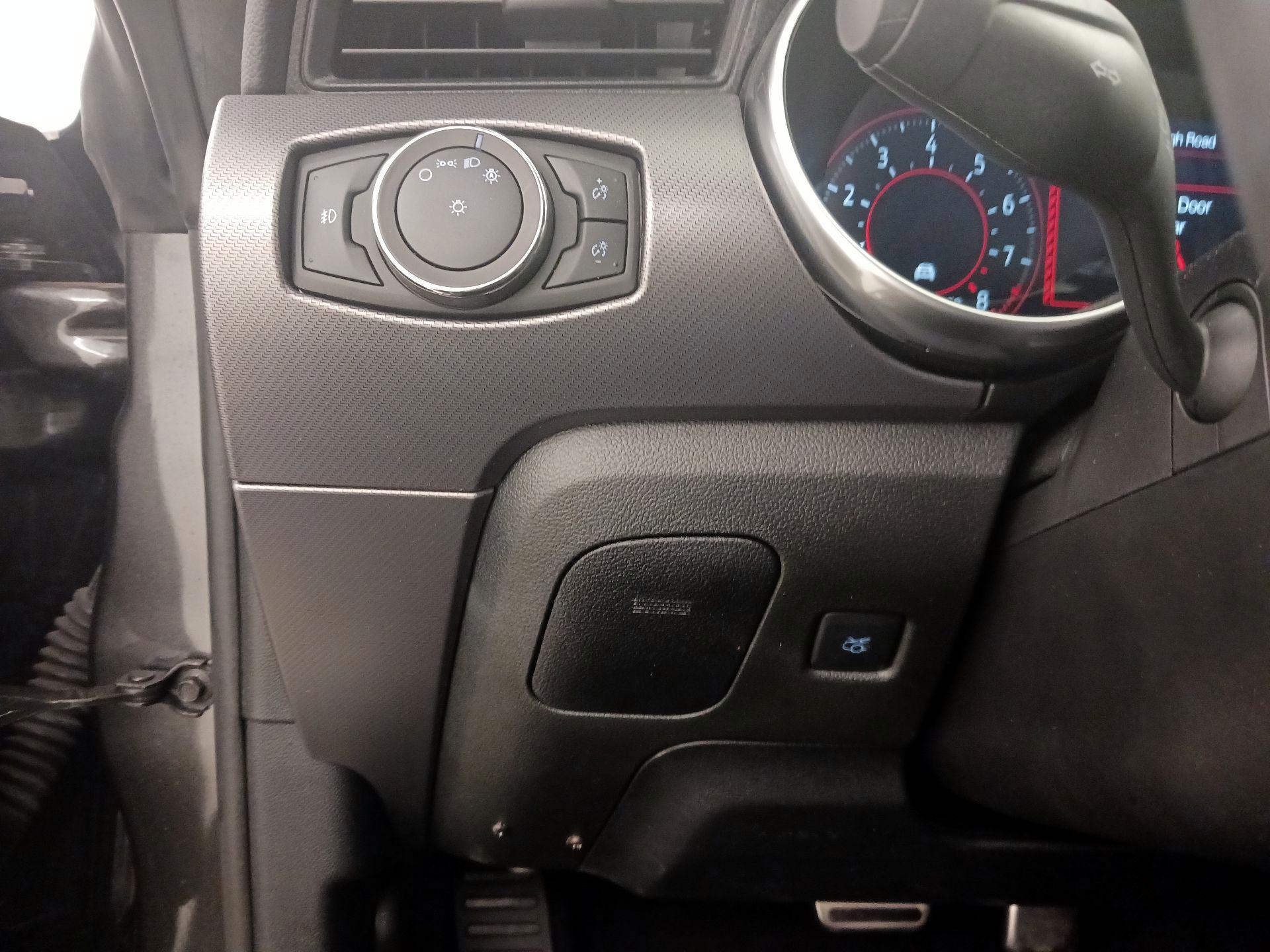 Thumbnail: 2019 Ford Mustang - 13