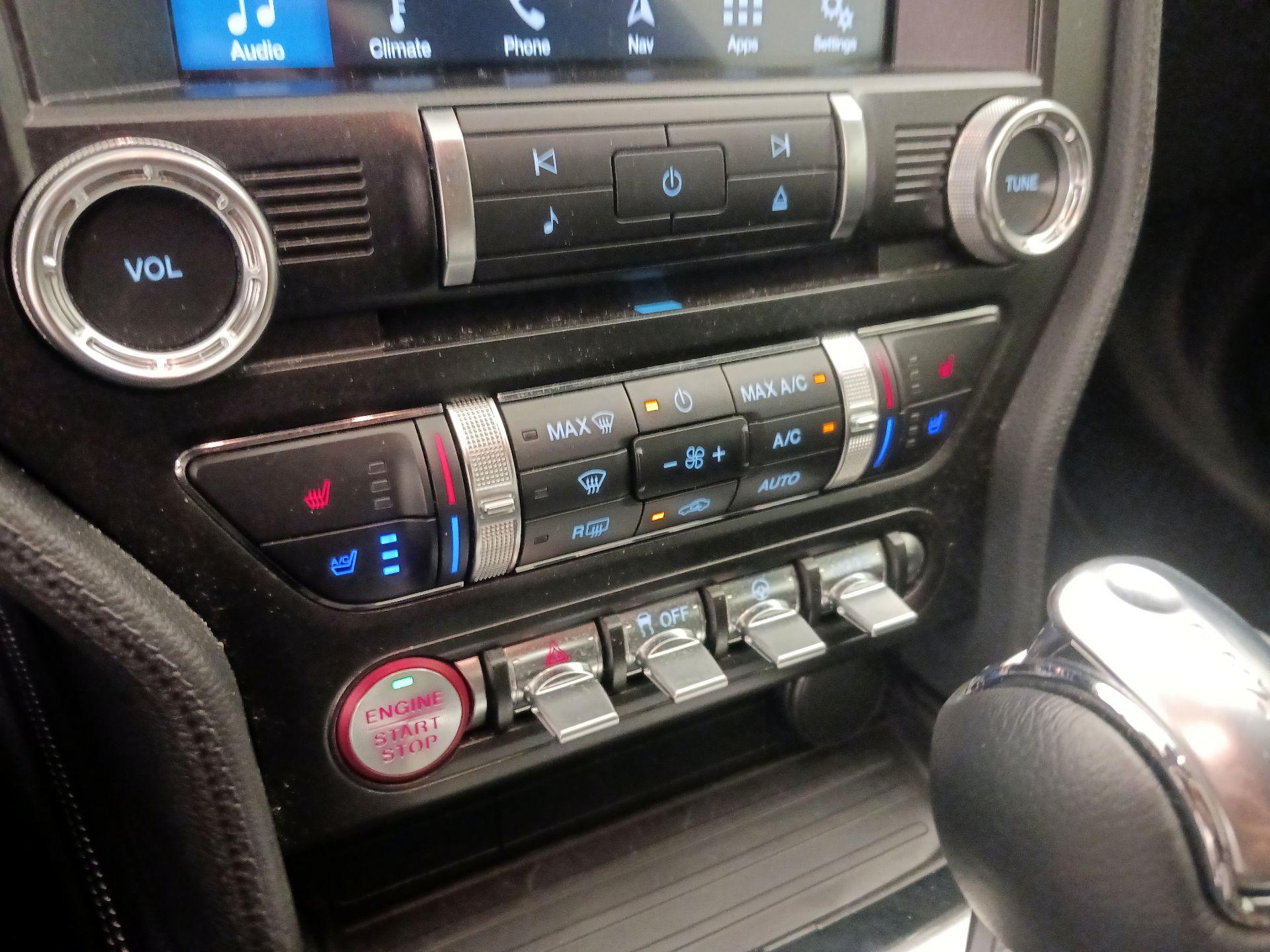 Thumbnail: 2019 Ford Mustang - 17