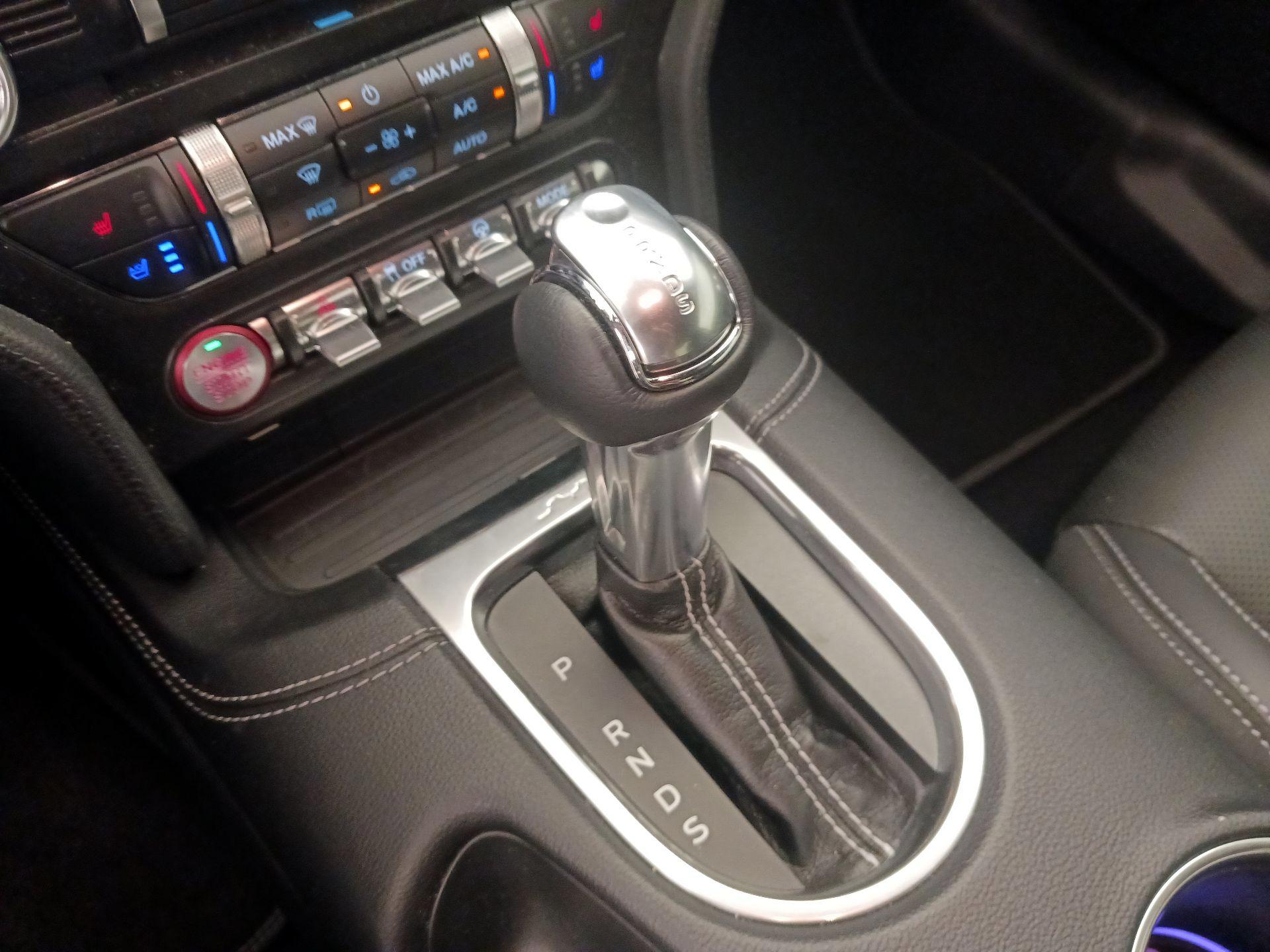 Thumbnail: 2019 Ford Mustang - 18