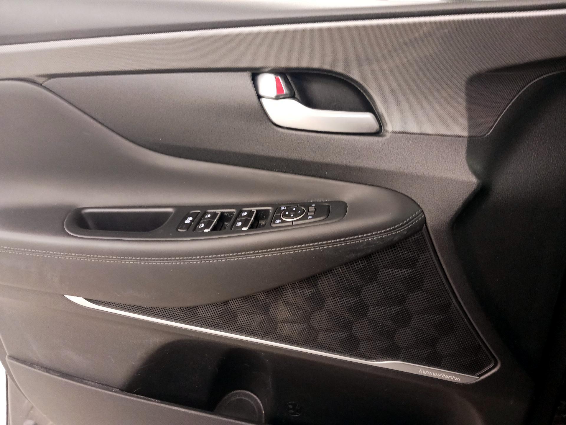 Thumbnail: 2021 Hyundai Santa Fe - 12