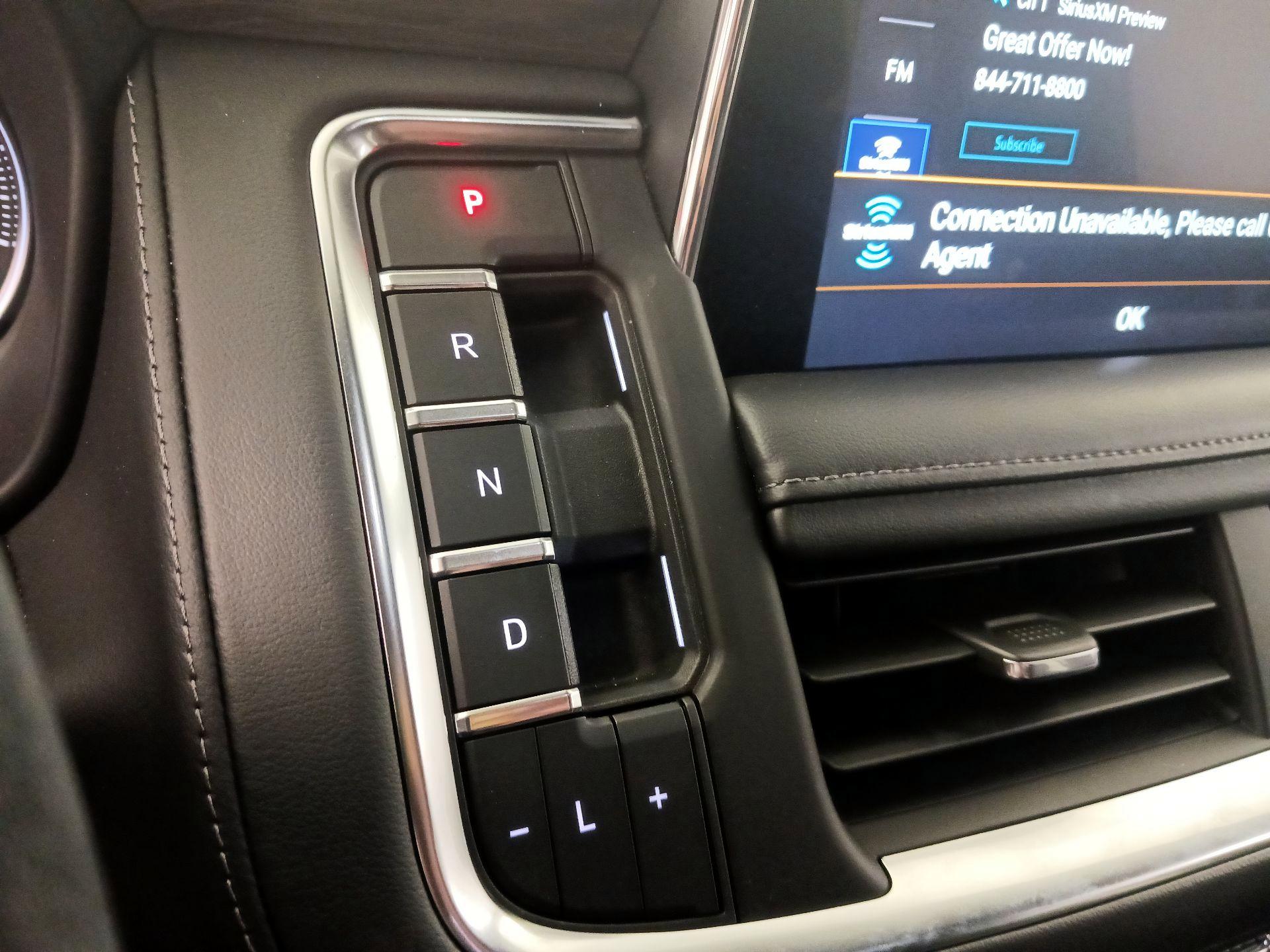 Thumbnail: 2021 Chevrolet Suburban - 17