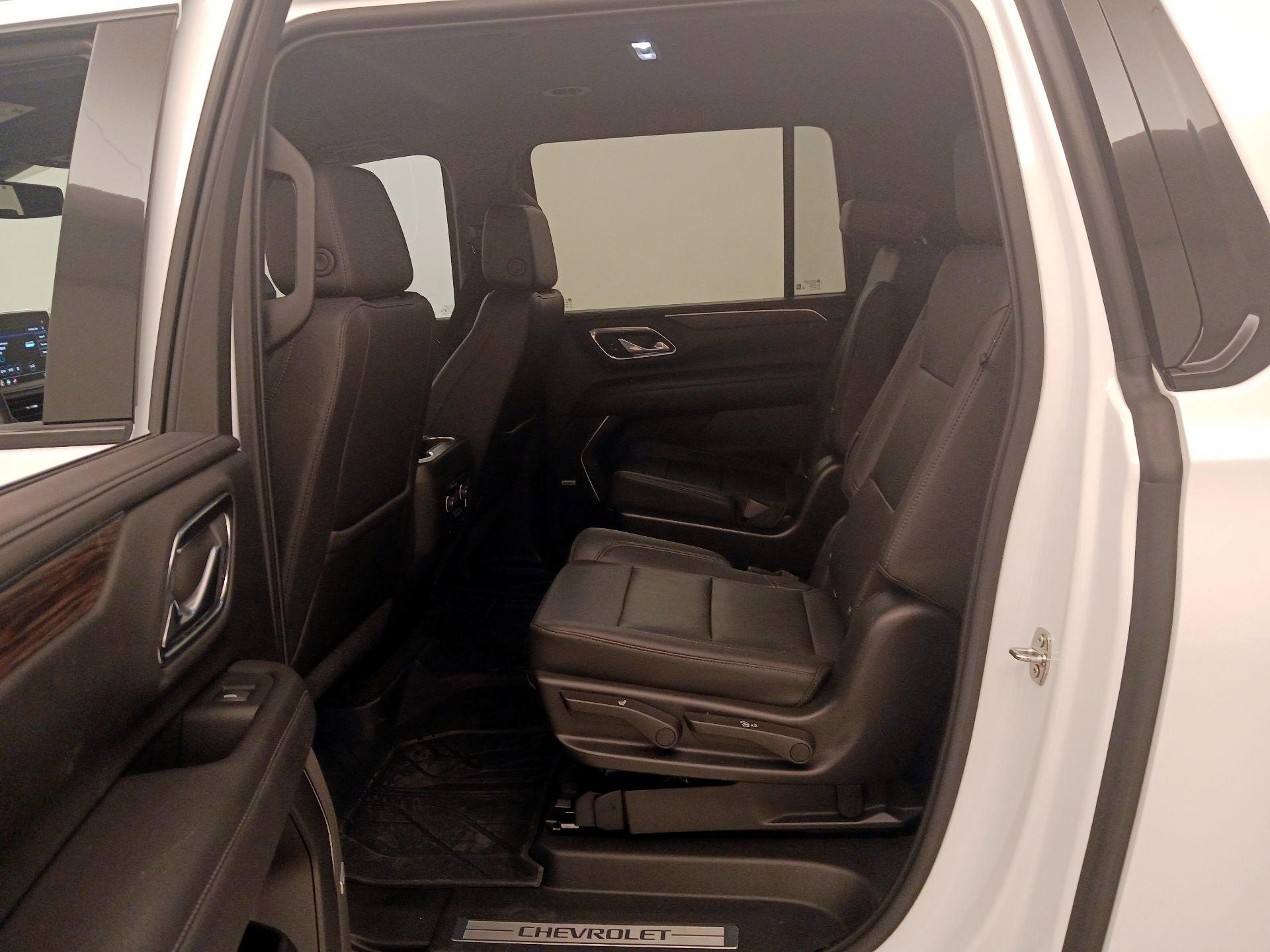 Thumbnail: 2021 Chevrolet Suburban - 19