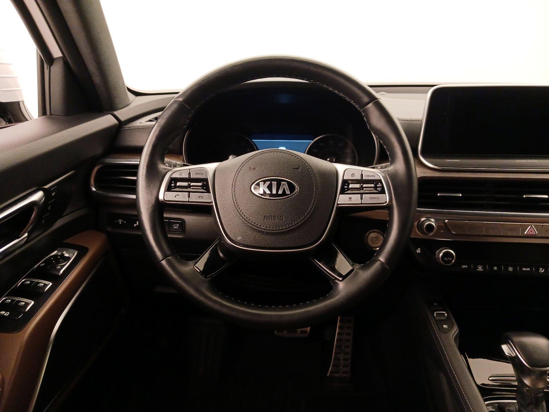 Thumbnail: 2021 Kia Telluride - 10