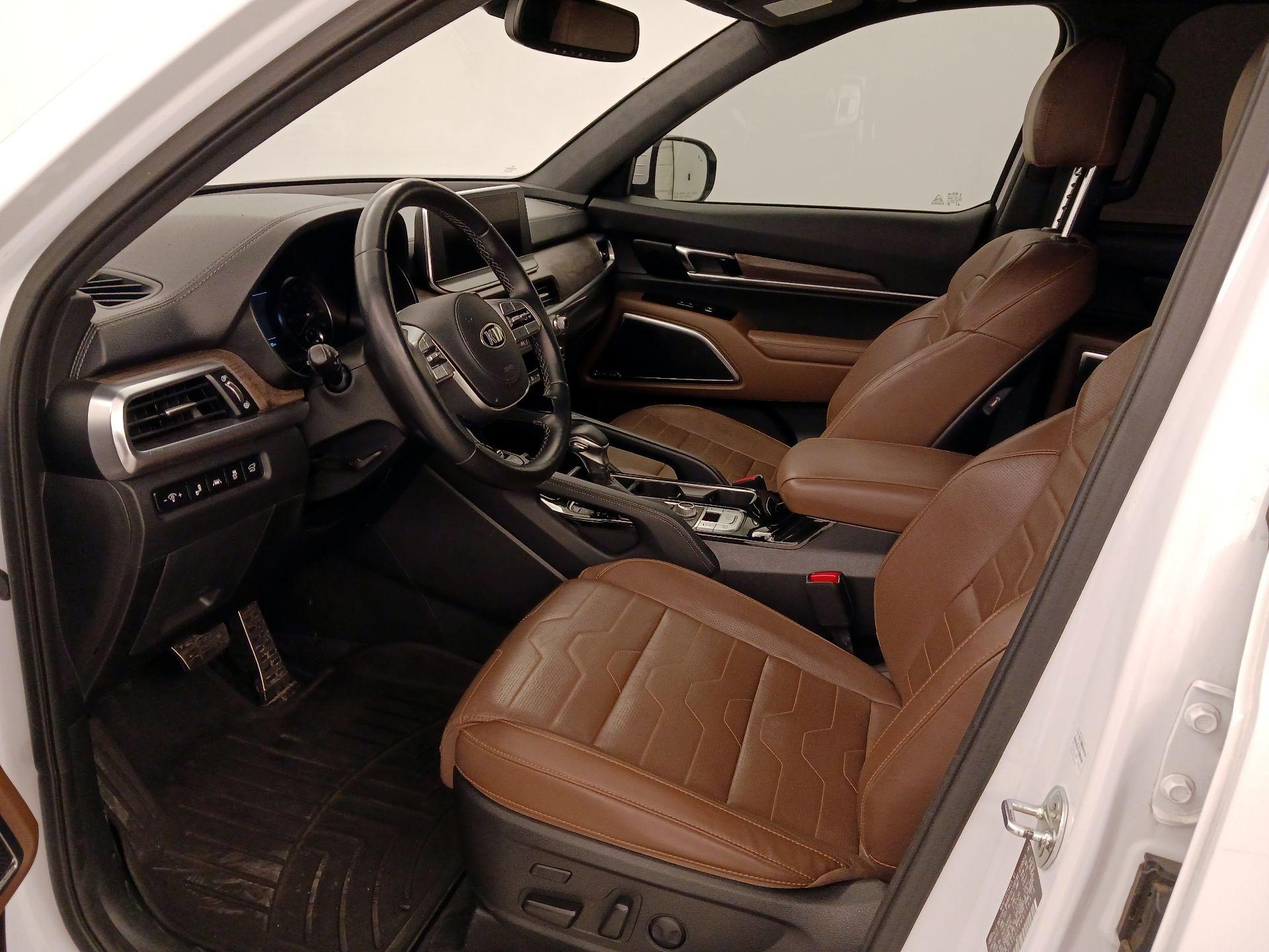 Thumbnail: 2021 Kia Telluride - 11