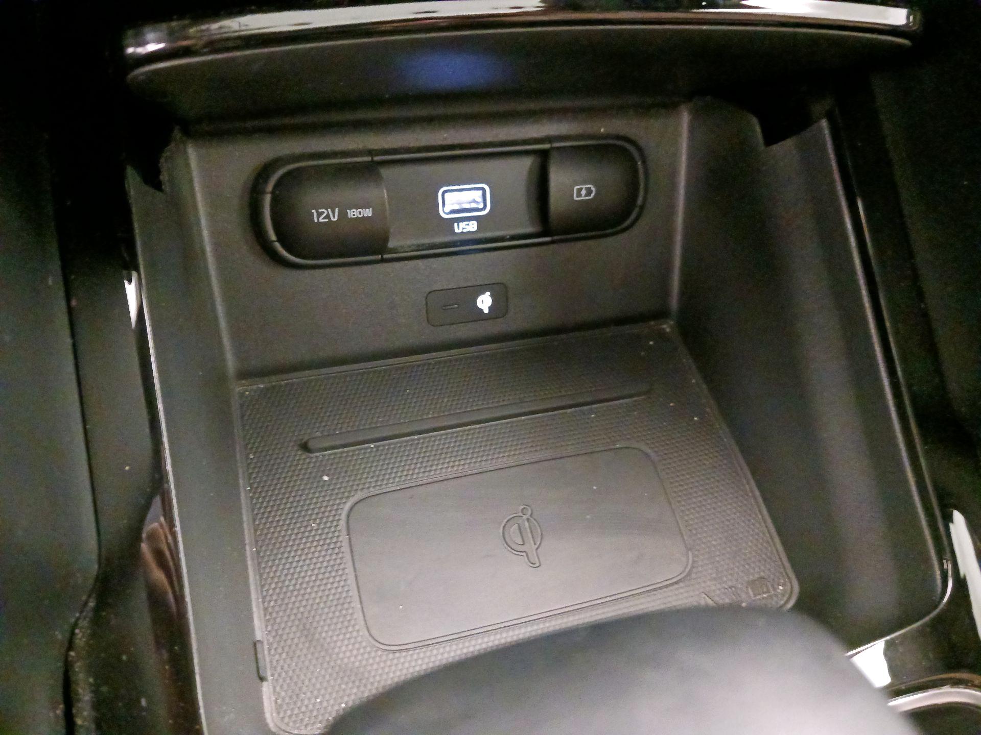 Thumbnail: 2021 Kia Telluride - 19