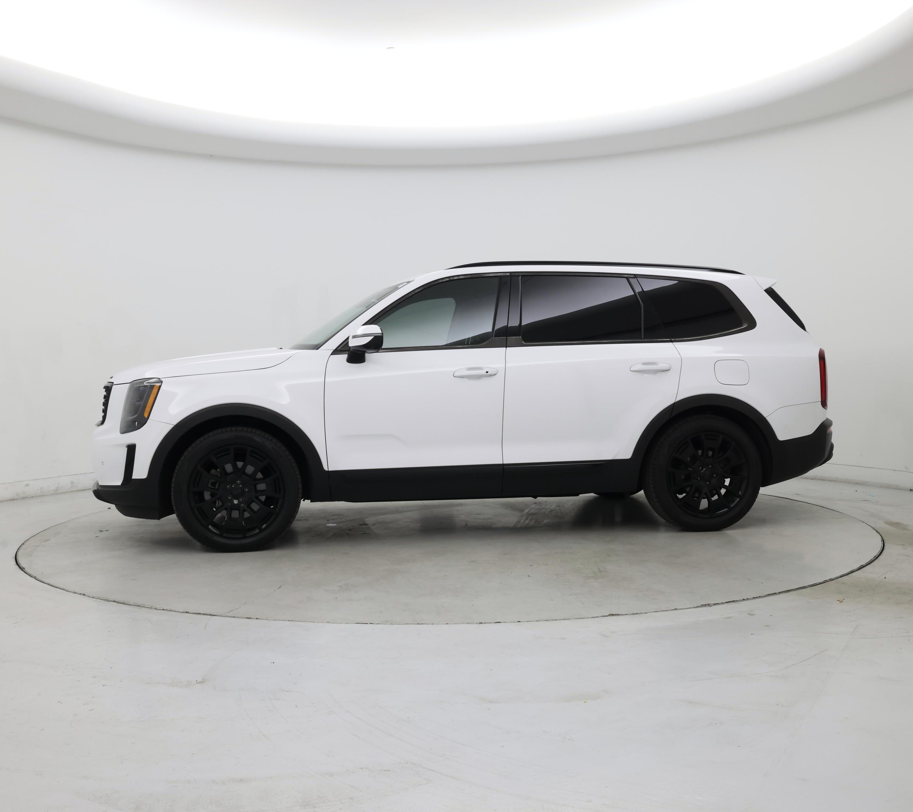 Thumbnail: 2021 Kia Telluride - 3