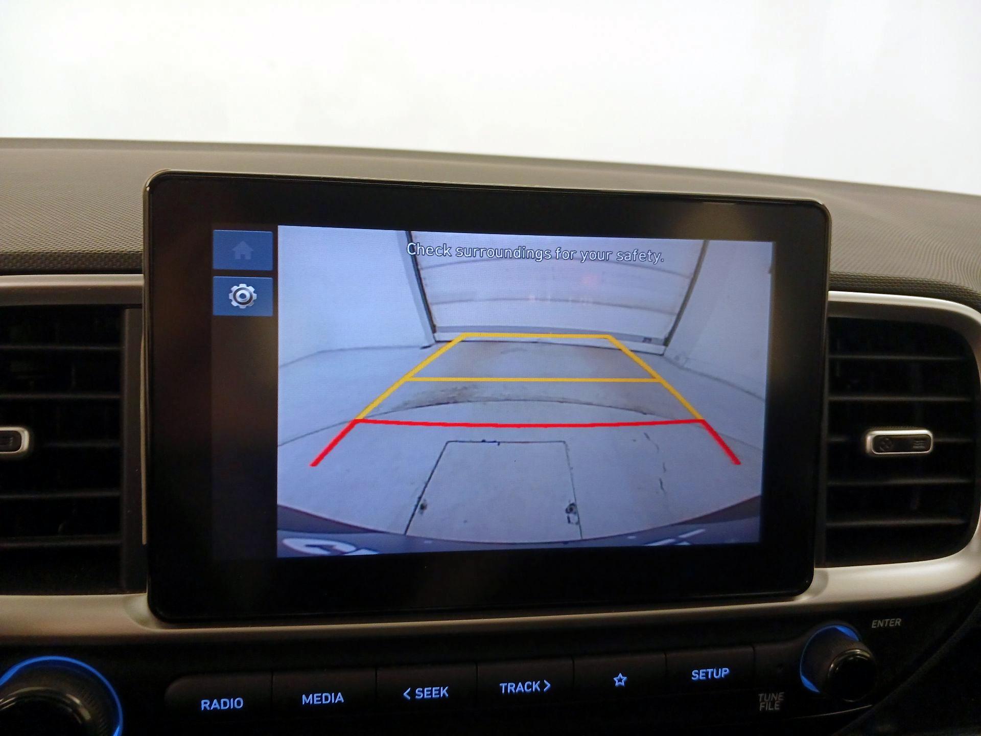 Thumbnail: 2023 Hyundai Venue - 14