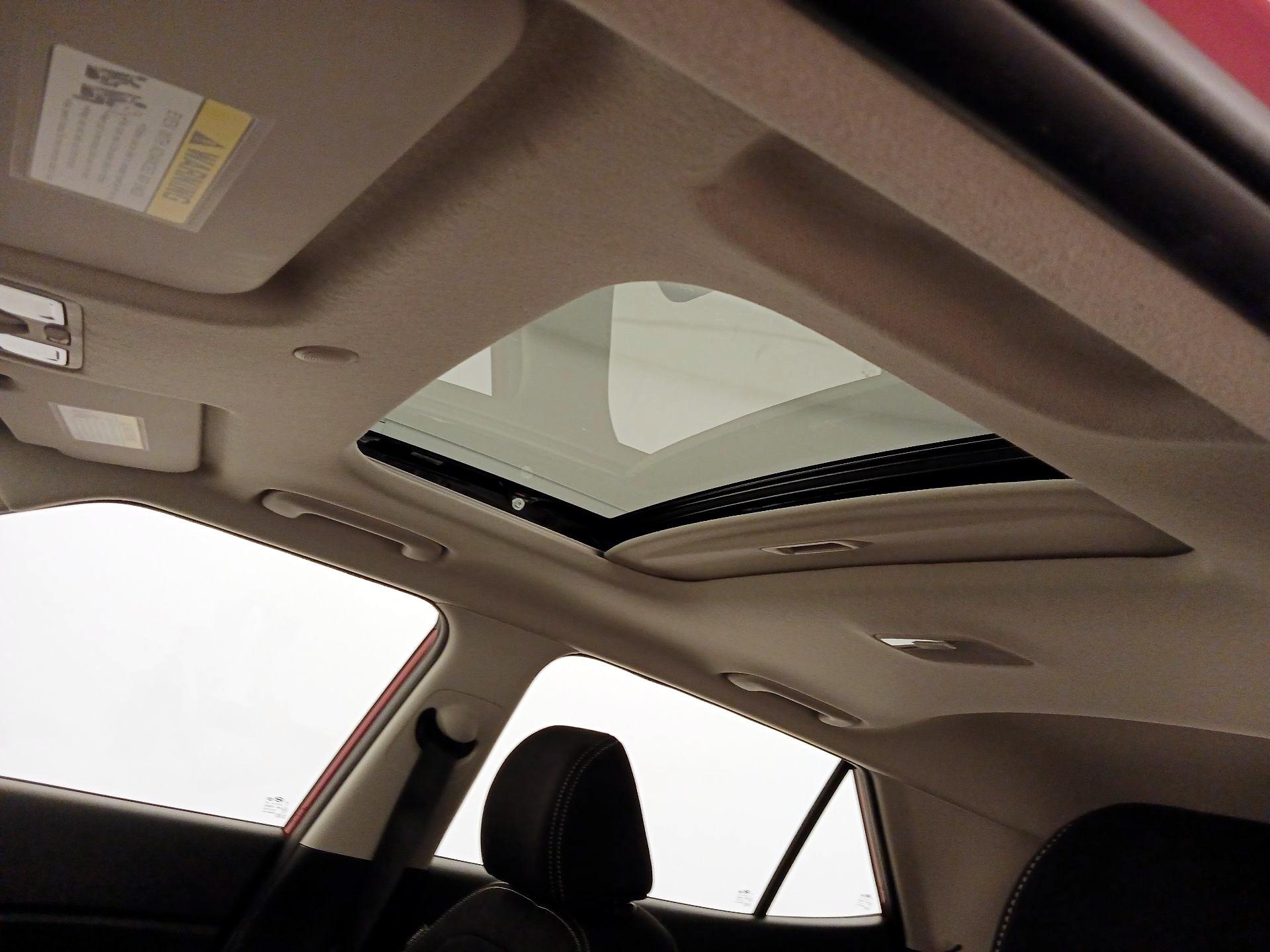 Thumbnail: 2023 Hyundai Venue - 19