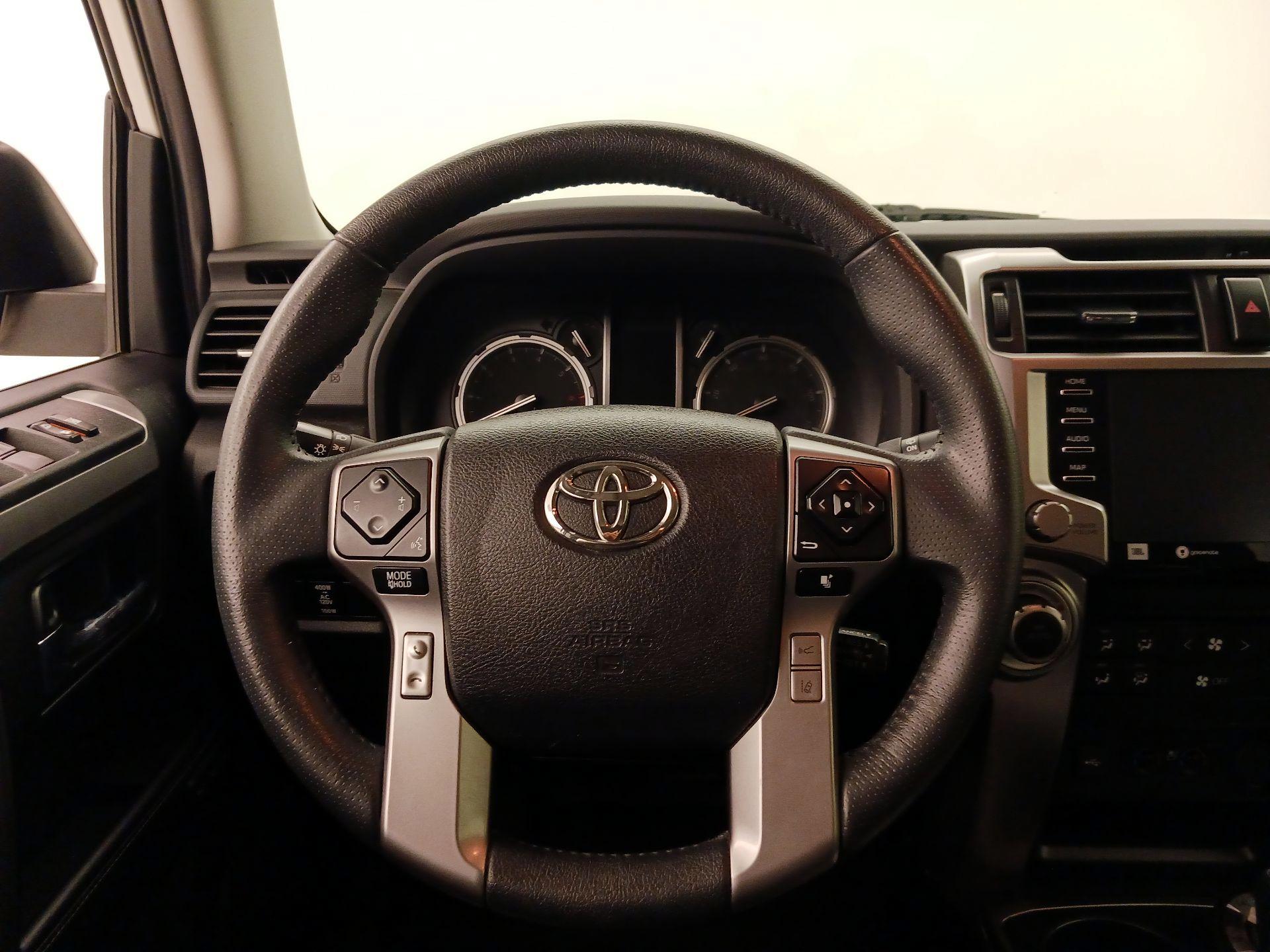 Thumbnail: 2021 Toyota 4Runner - 10