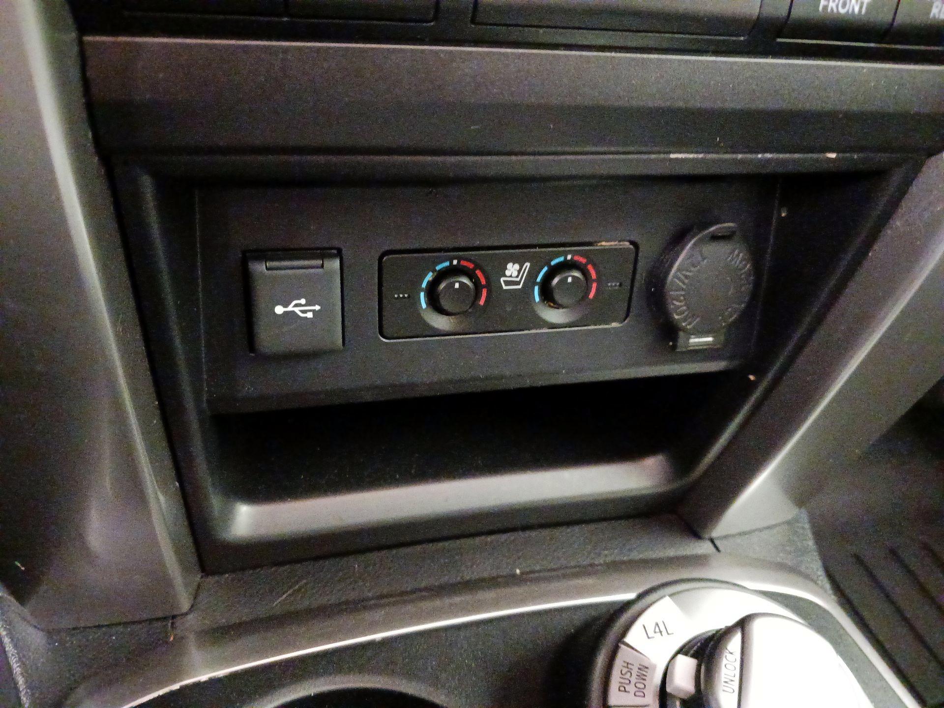 Thumbnail: 2021 Toyota 4Runner - 19