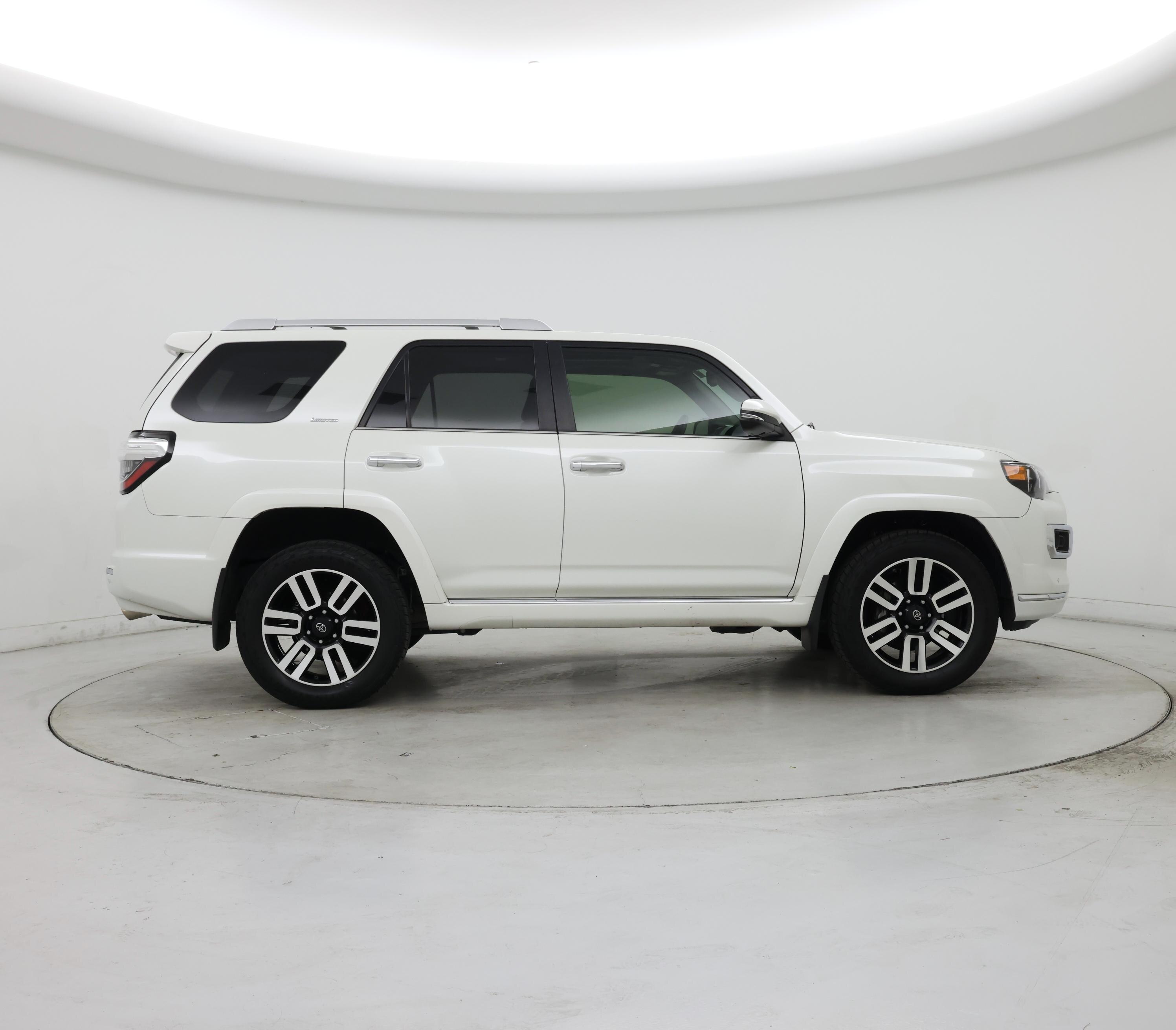 Thumbnail: 2021 Toyota 4Runner - 7