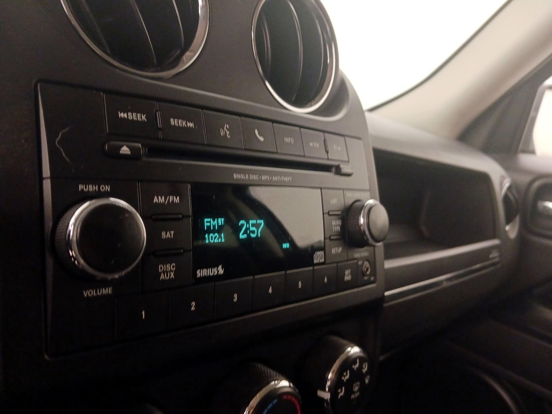 Thumbnail: 2017 Jeep Patriot - 13