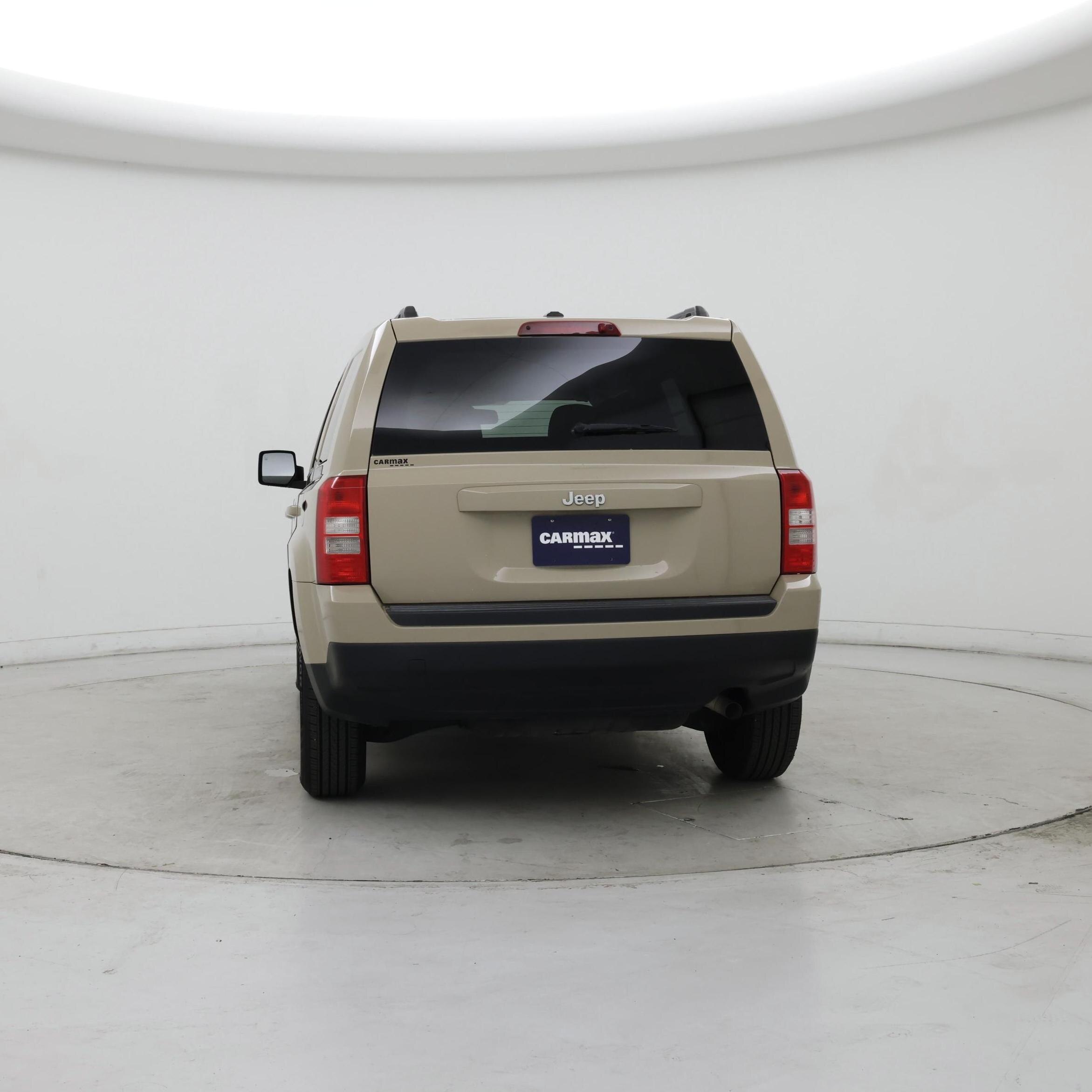 Thumbnail: 2017 Jeep Patriot - 6