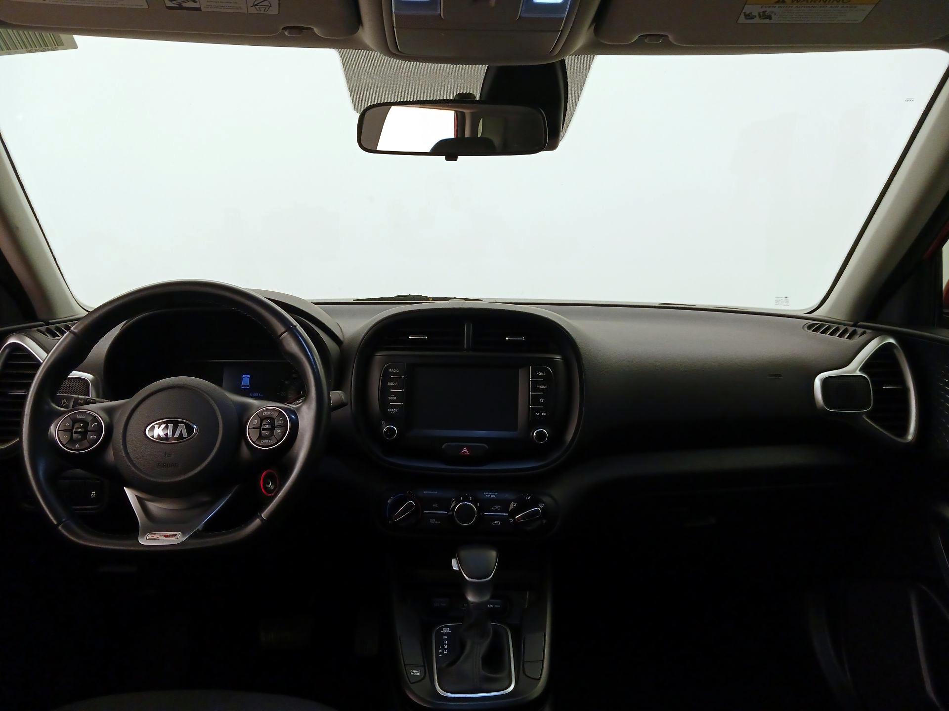 Thumbnail: 2021 Kia Soul - 9