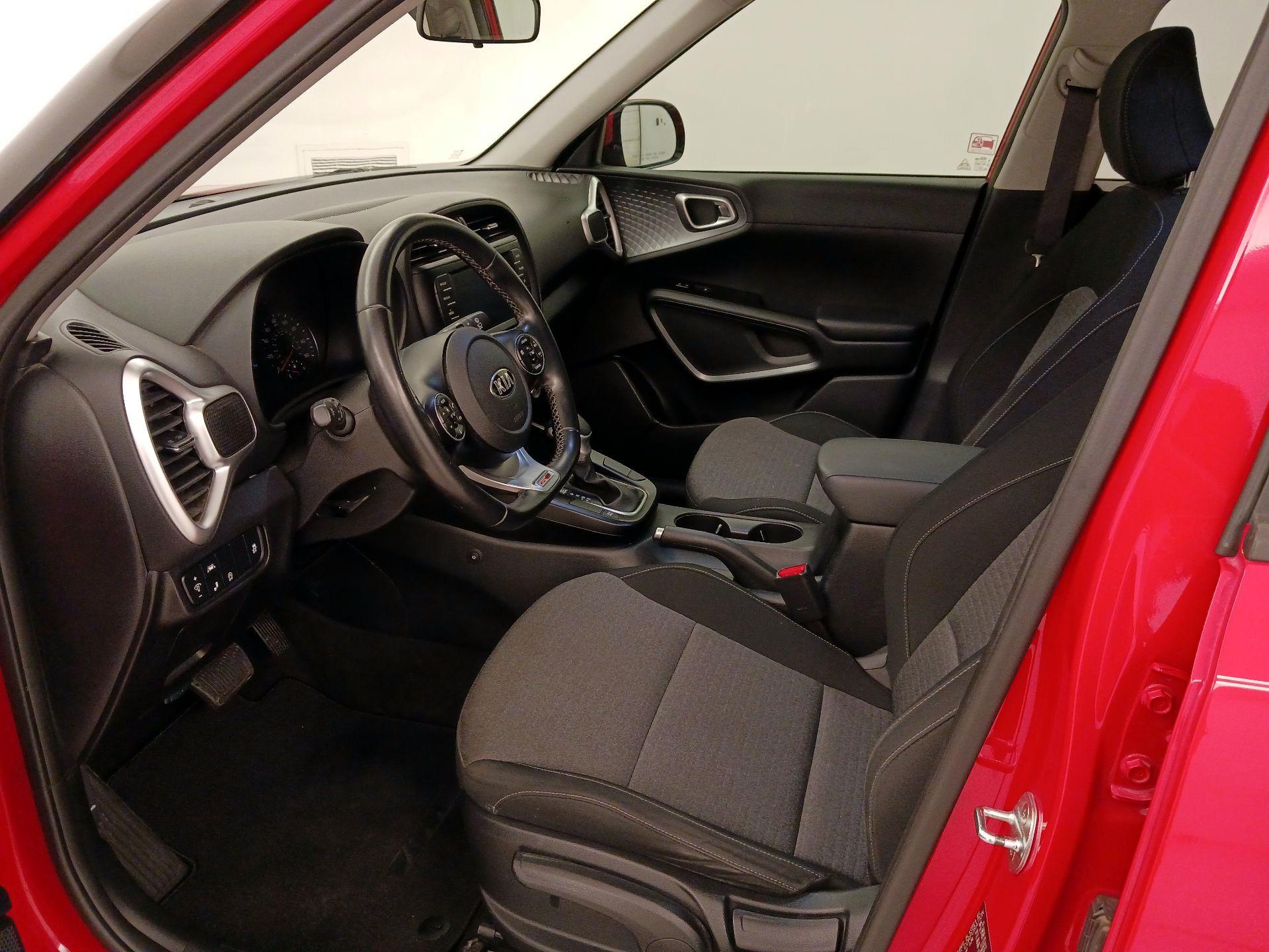 Thumbnail: 2021 Kia Soul - 11