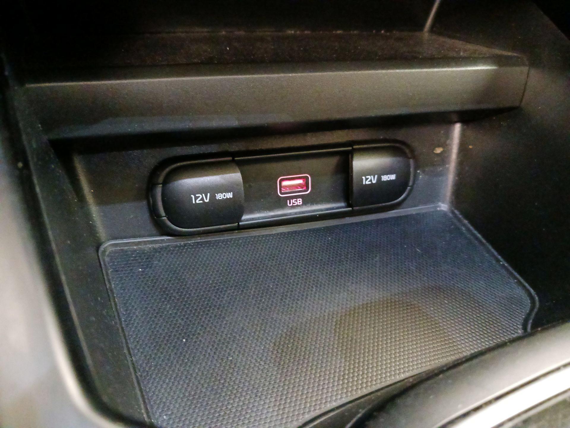 Thumbnail: 2021 Kia Soul - 18