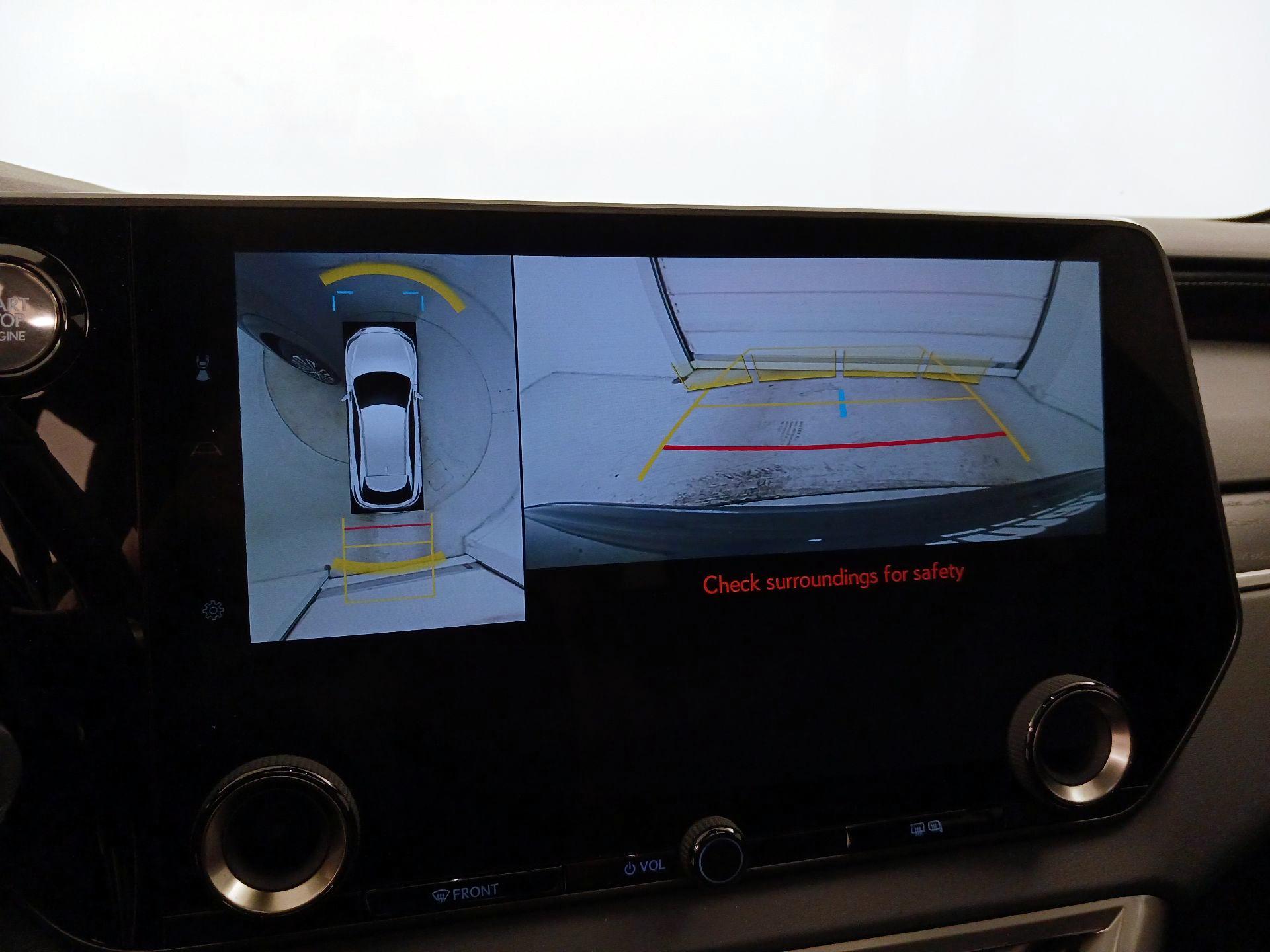 Thumbnail: 2023 Lexus RX - 15