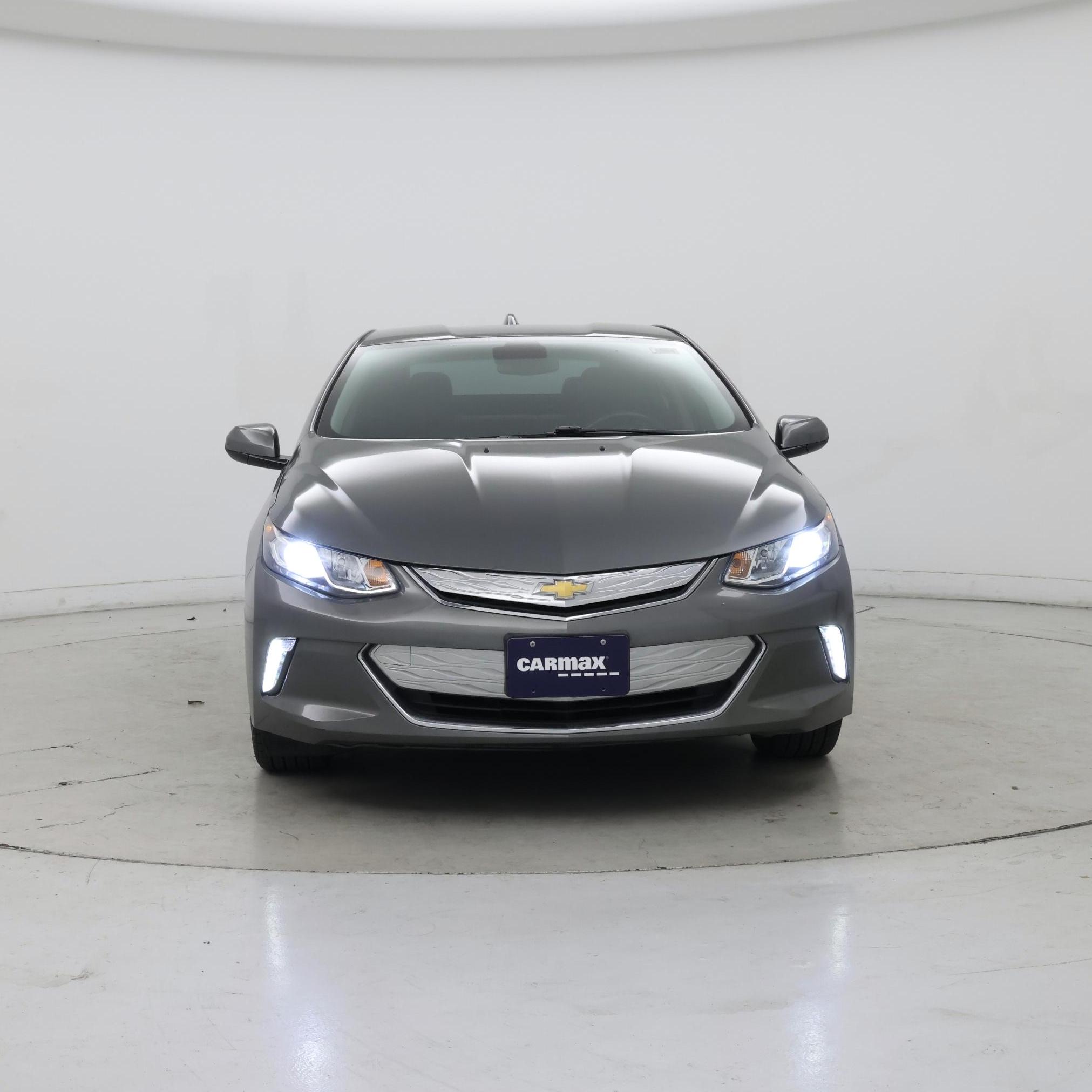 Thumbnail: 2017 Chevrolet Volt - 5