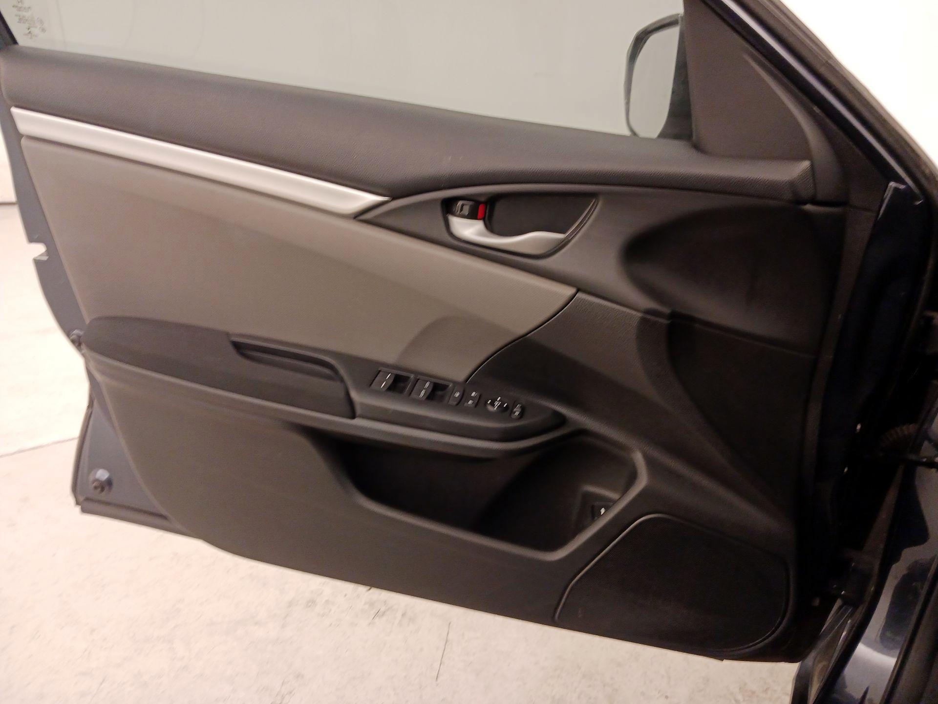 Thumbnail: 2021 Honda Civic - 12