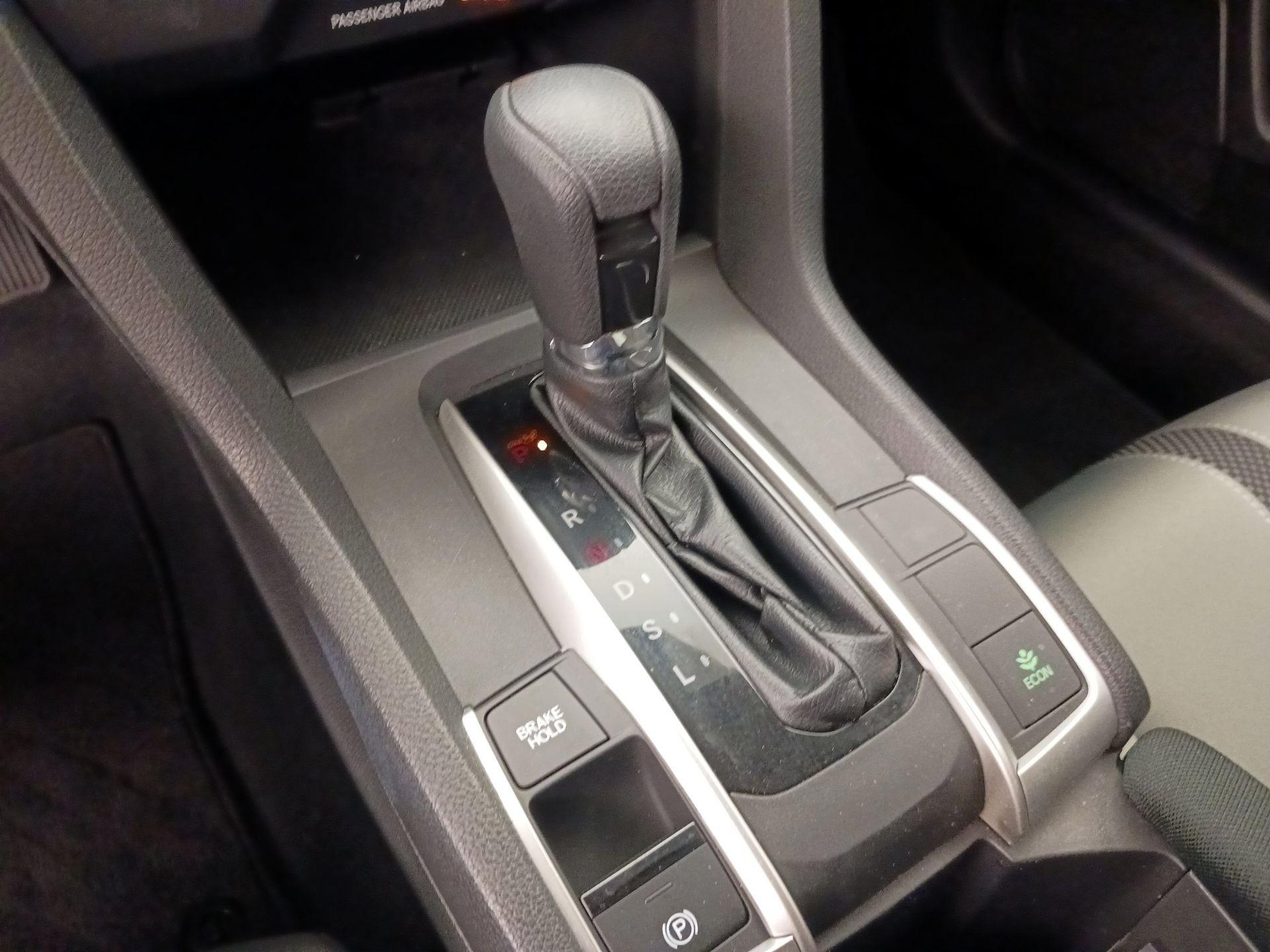 Thumbnail: 2021 Honda Civic - 17