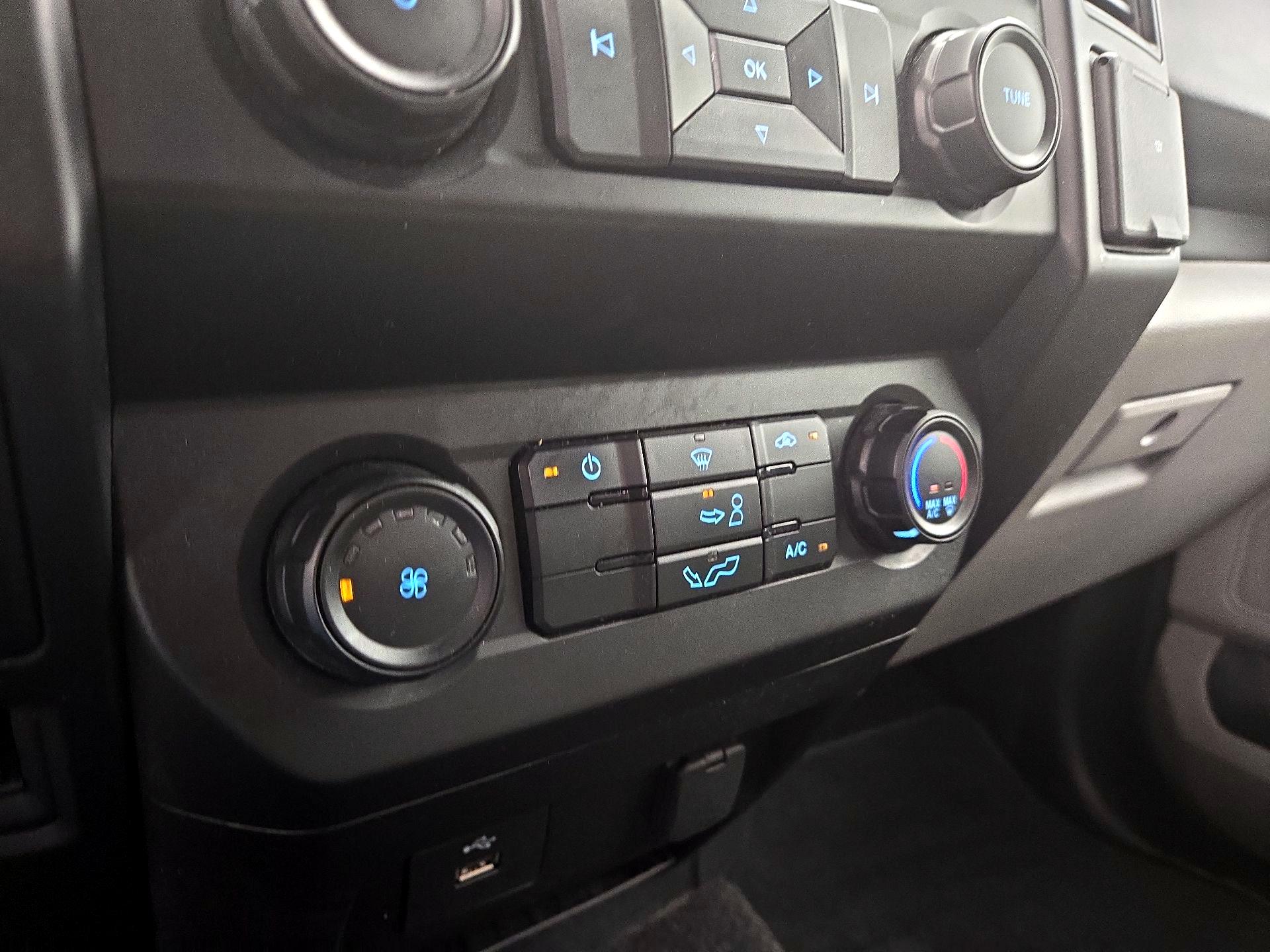 Thumbnail: 2020 Ford F-150 - 16