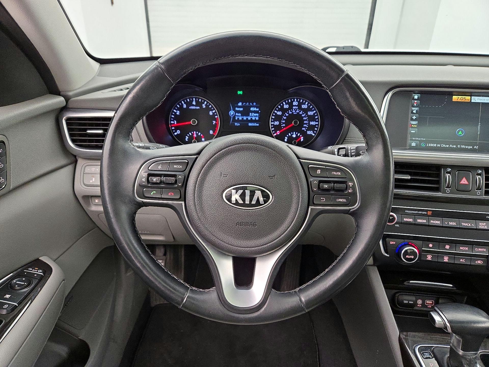 Thumbnail: 2016 Kia Optima - 10